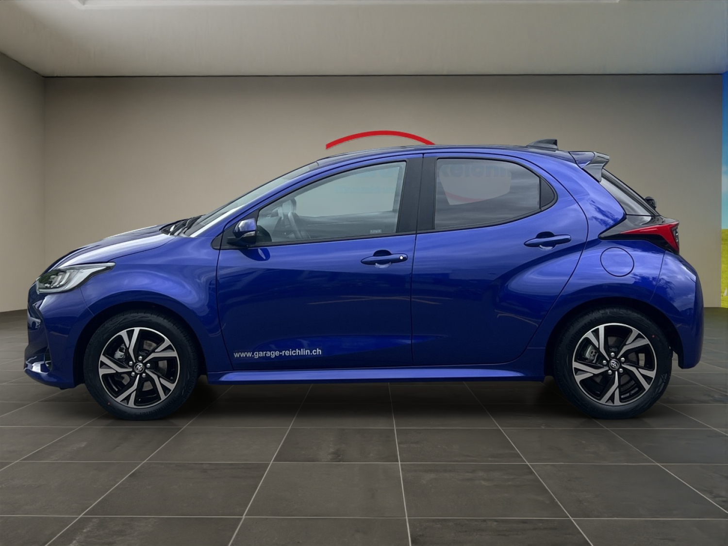 TOYOTA Yaris 1.5 VVT-i HSD Trend-image-1