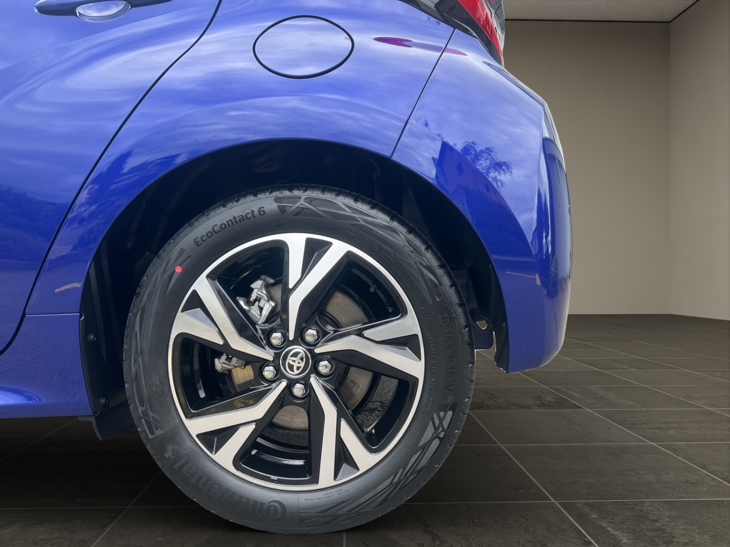 TOYOTA Yaris 1.5 VVT-i HSD Trend-image-27