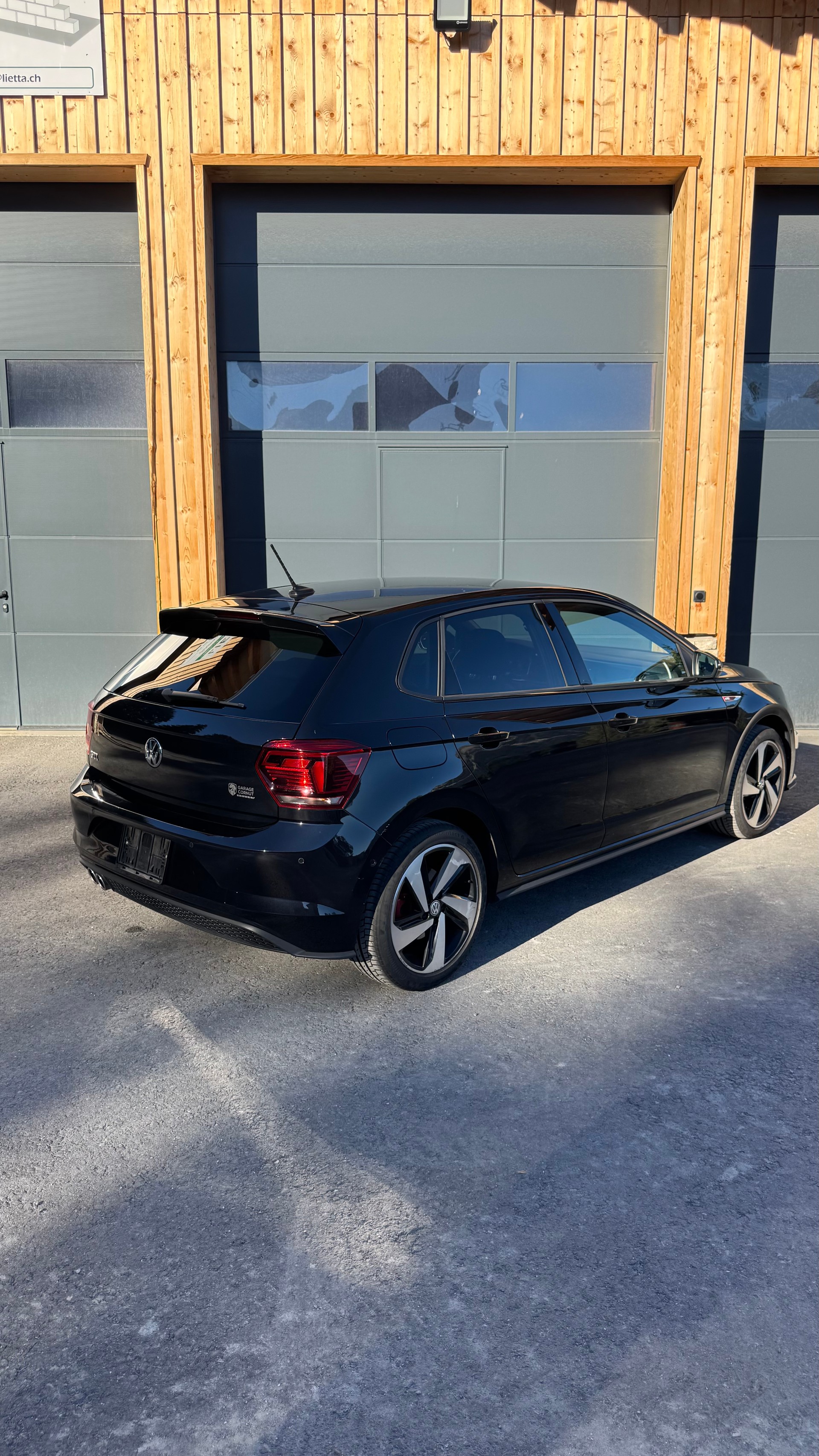 VW 2.0 TSI GTI DSG-image-2