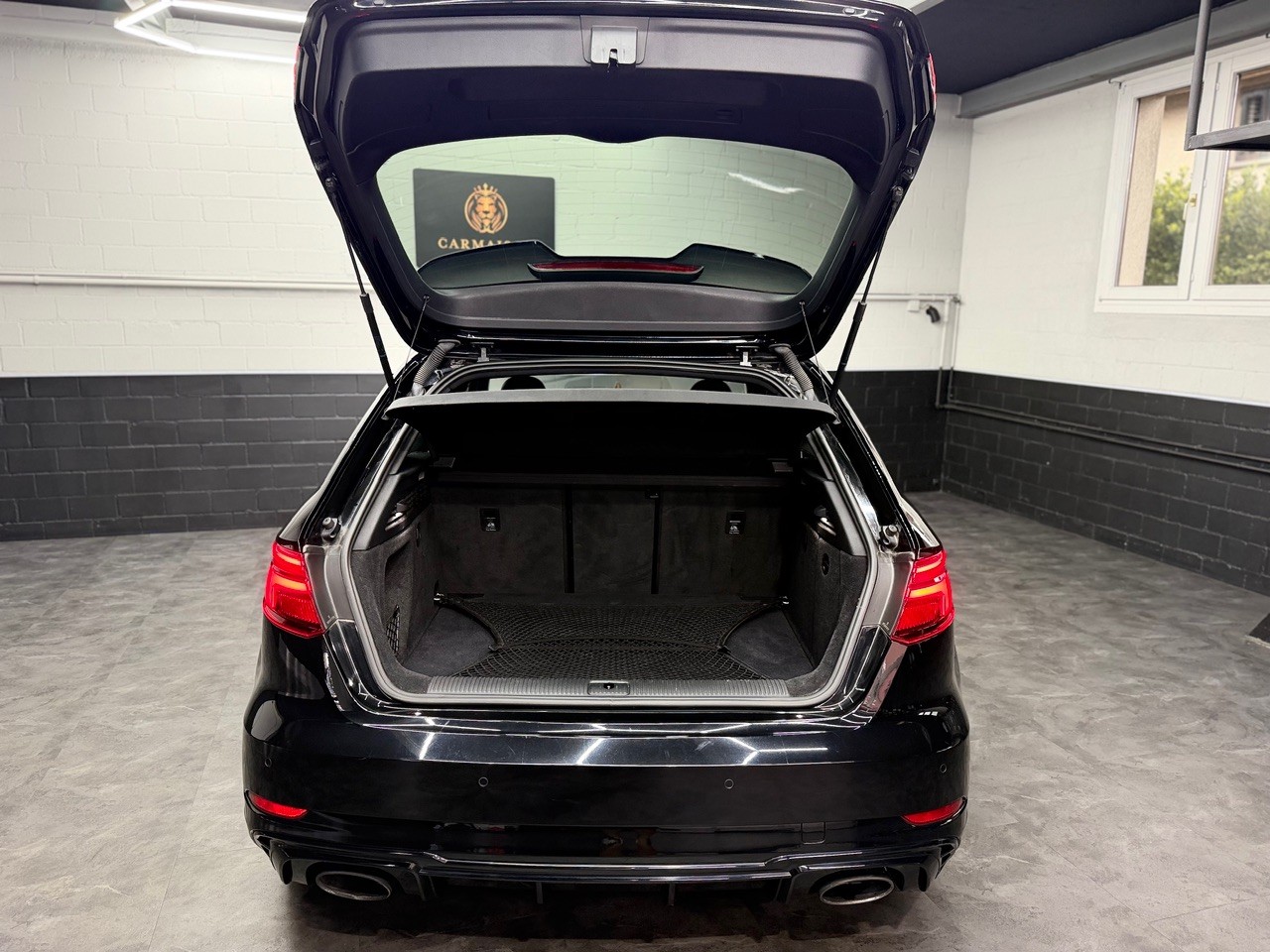 AUDI RS3 Sportback 2.5 TSI quattro | CH-Auto | Ohne OPF | Maxton-Design | Rückfahrkamera | Bang & Olufsen | ACC Tempomat-image-18