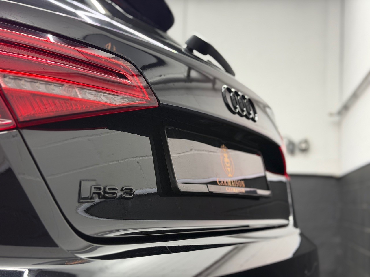 AUDI RS3 Sportback 2.5 TSI quattro | CH-Auto | Ohne OPF | Maxton-Design | Rückfahrkamera | Bang & Olufsen | ACC Tempomat-image-5