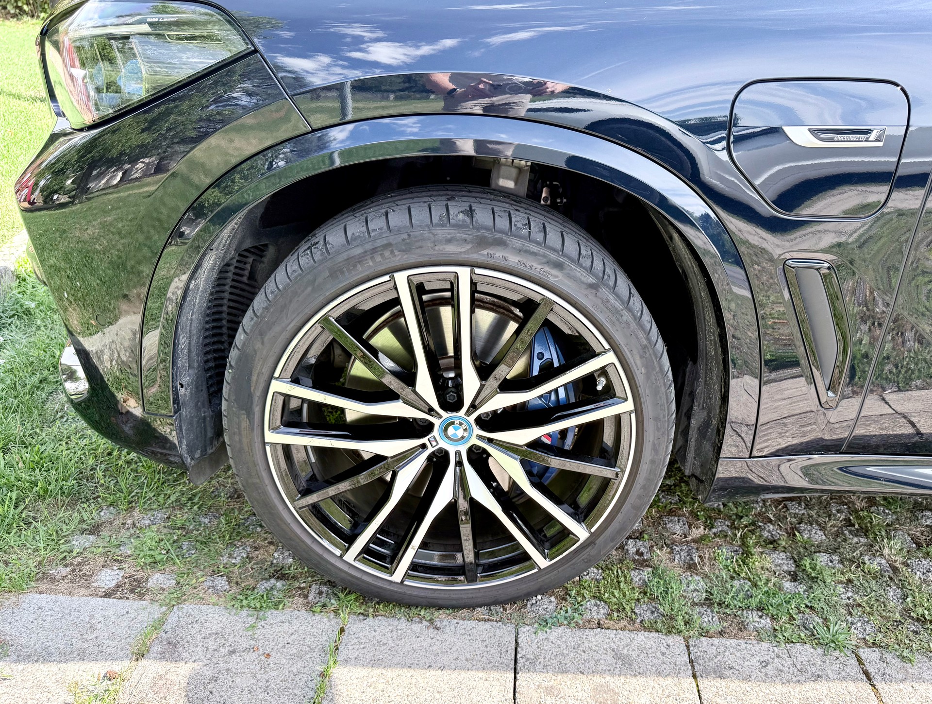 BMW 45e xDrive-image-8