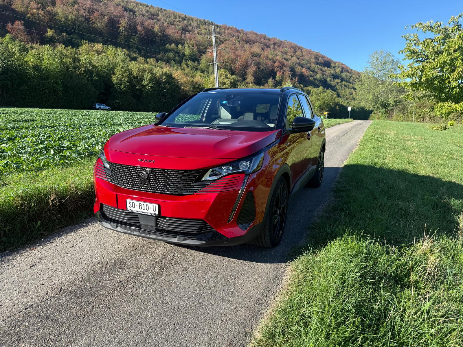 PEUGEOT 3008 300e Hybrid4 GT Pack EAT8-image-0