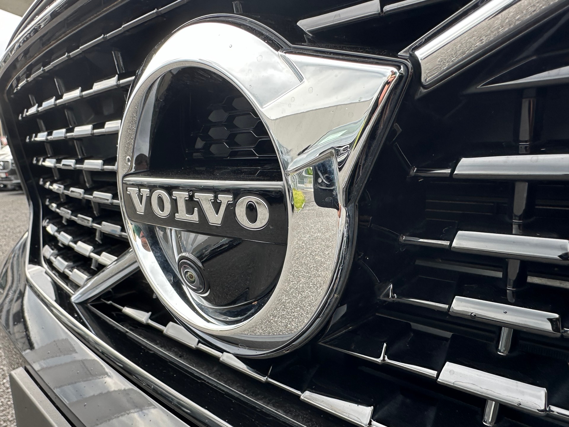 VOLVO XC40 1.5 T5 PiH R-Design-image-8
