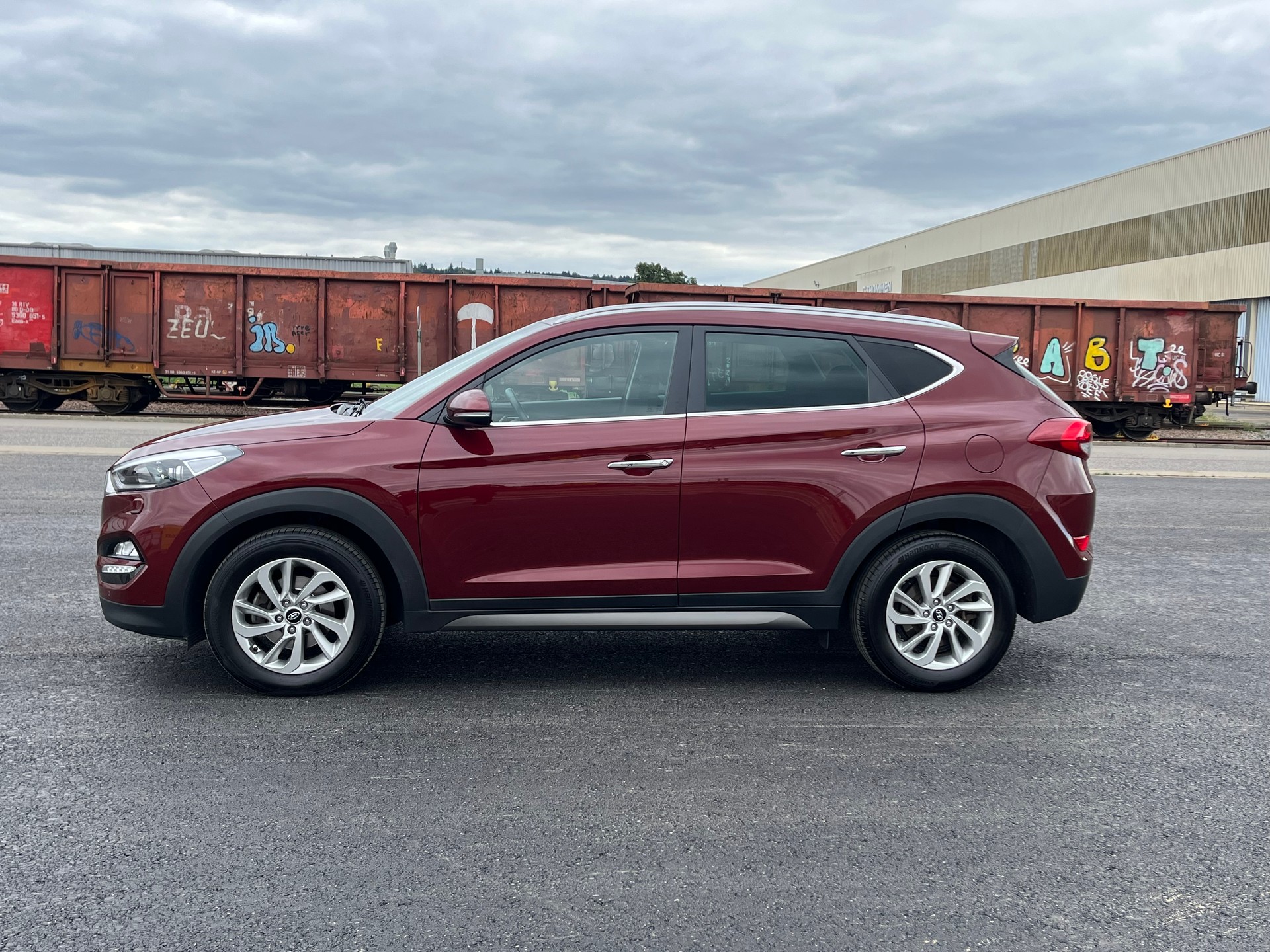 HYUNDAI Tucson 1.7 CRDI Origo 2WD DCT7-image-2