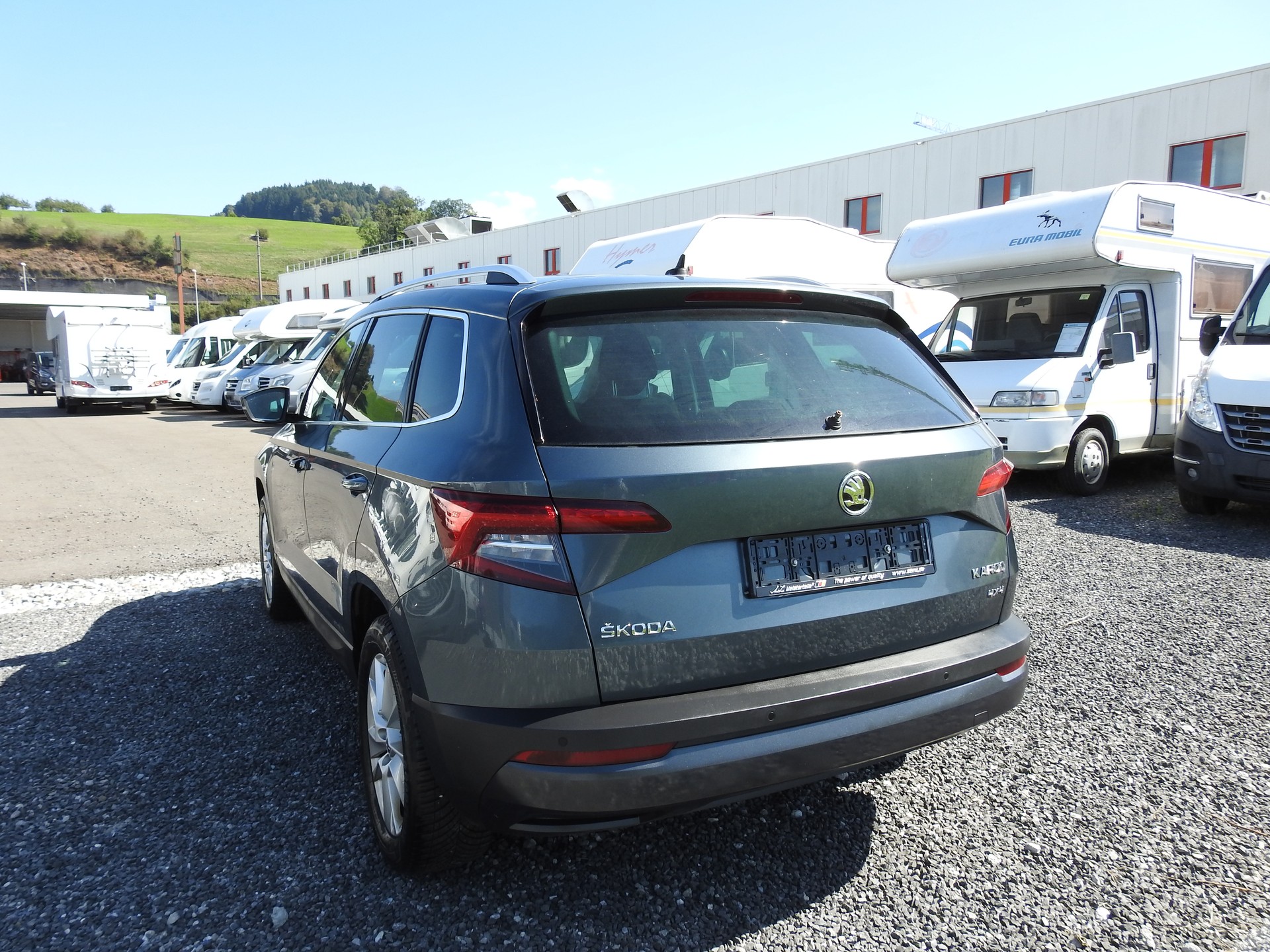 SKODA Karoq 2.0 TDI CR Ambition 4x4 DSG-image-3