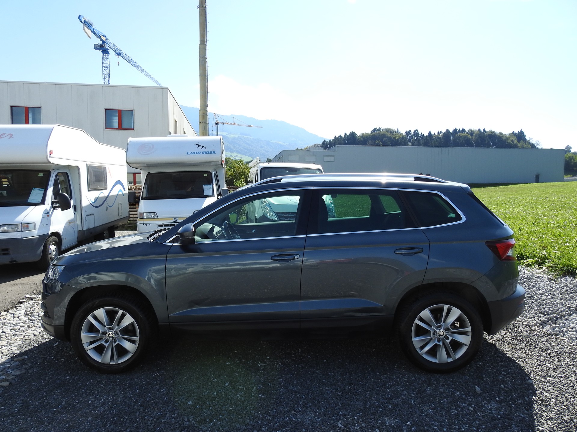 SKODA Karoq 2.0 TDI CR Ambition 4x4 DSG-image-2