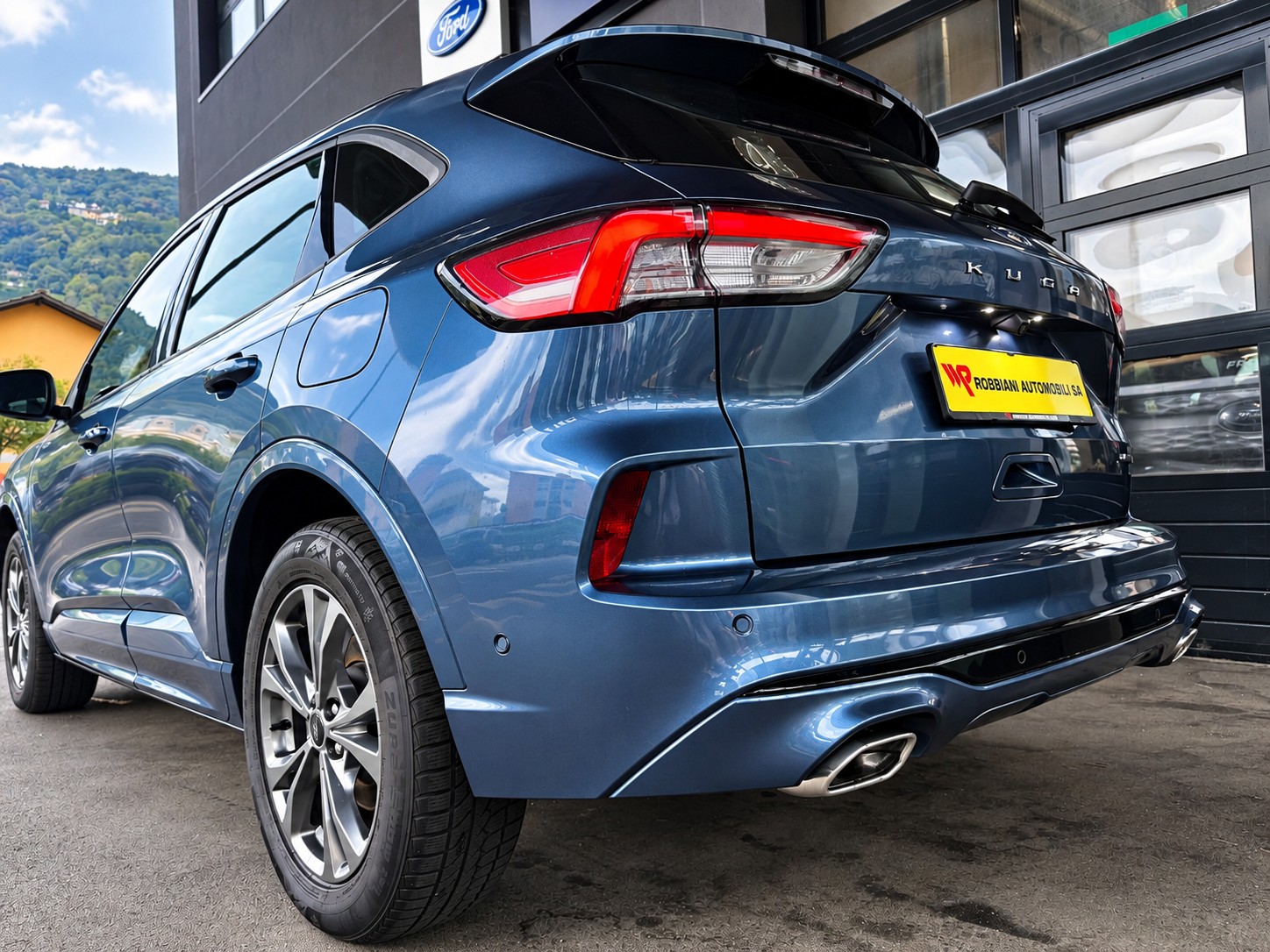FORD Kuga 2.5 PHEV ST-Line 2WD-image-5