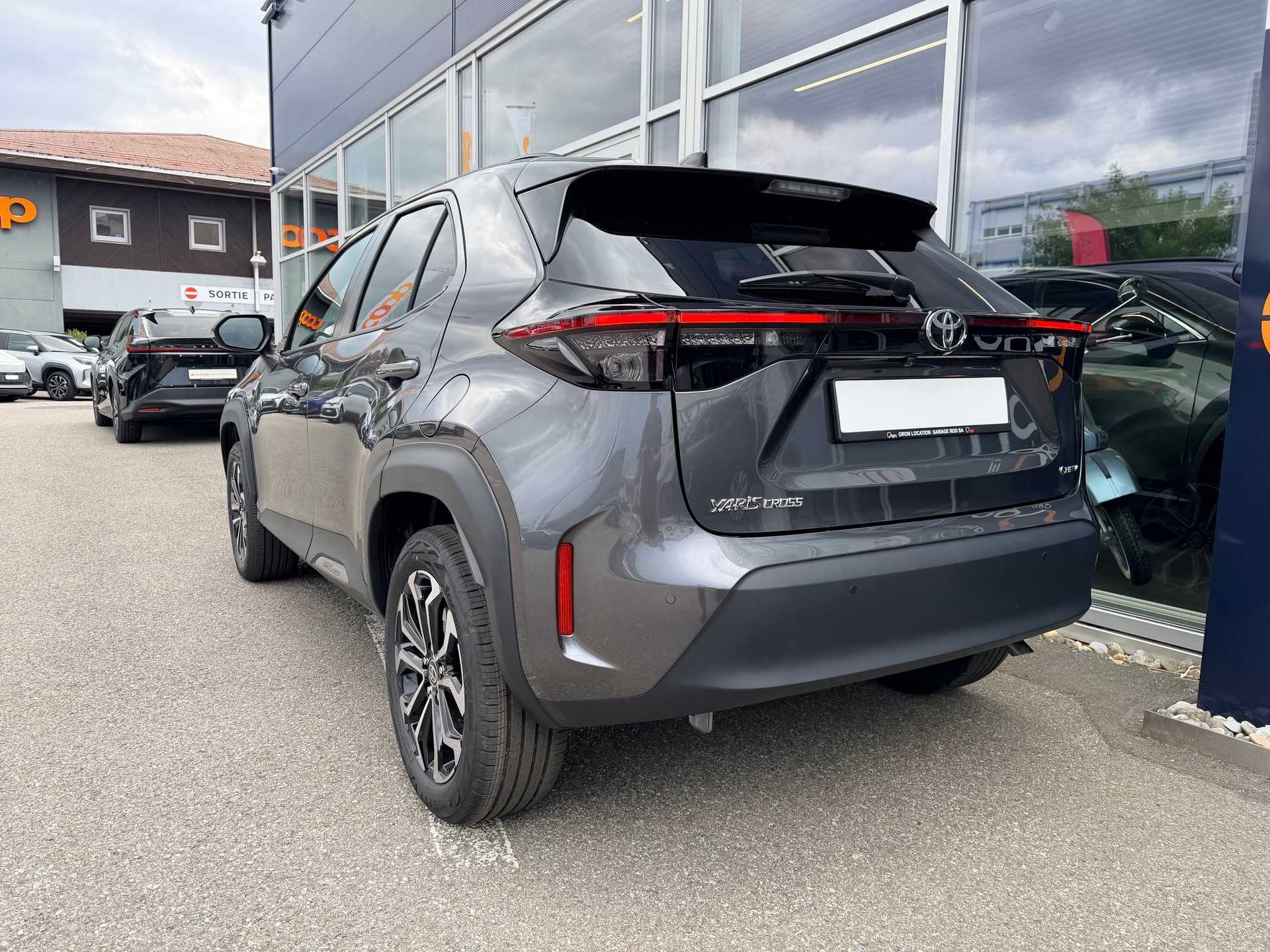 TOYOTA Yaris Cross 1.5 Trend e-CVT-image-4