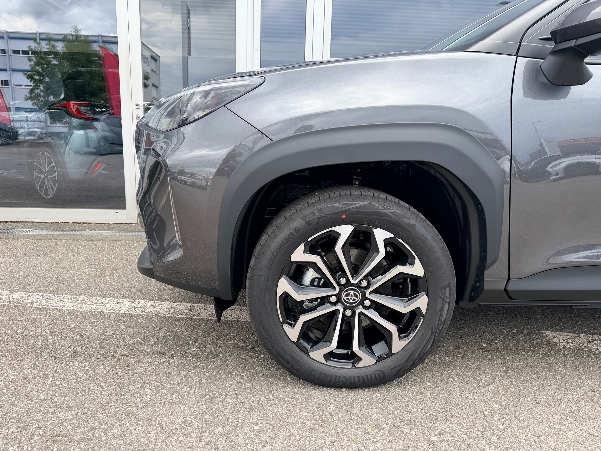 TOYOTA Yaris Cross 1.5 Trend e-CVT-image-6