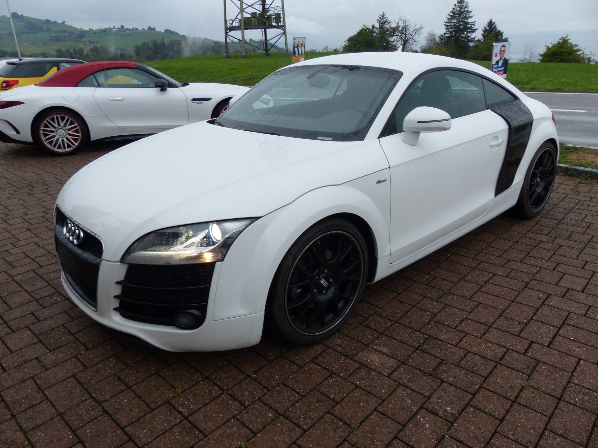 AUDI TT Coupé 2.0 TDI quattro-image-3