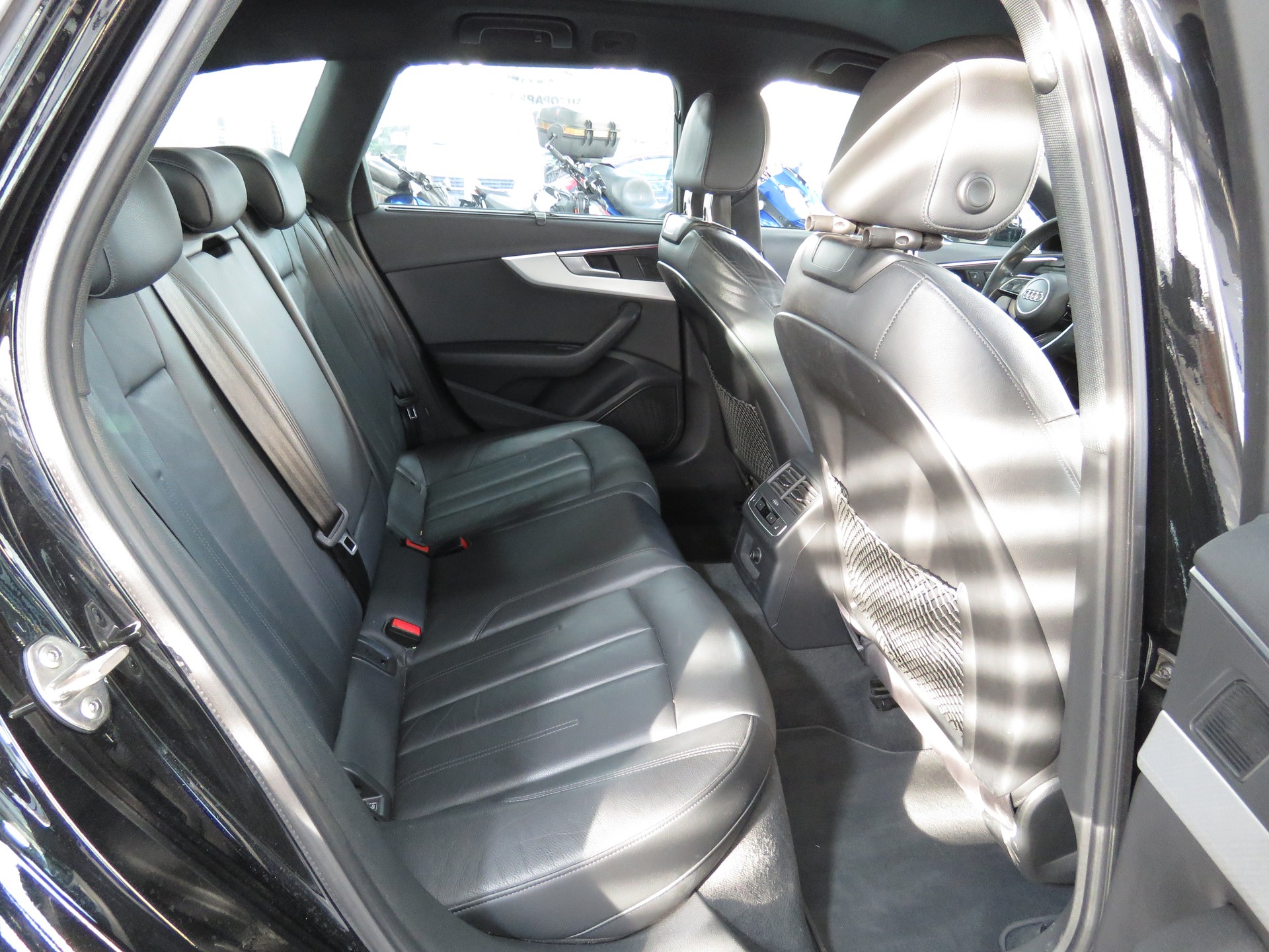 AUDI A4 Allroad 3.0 TDI Quattro tiptronic (Automat) ab Platz, Fixpreis !!!-image-13