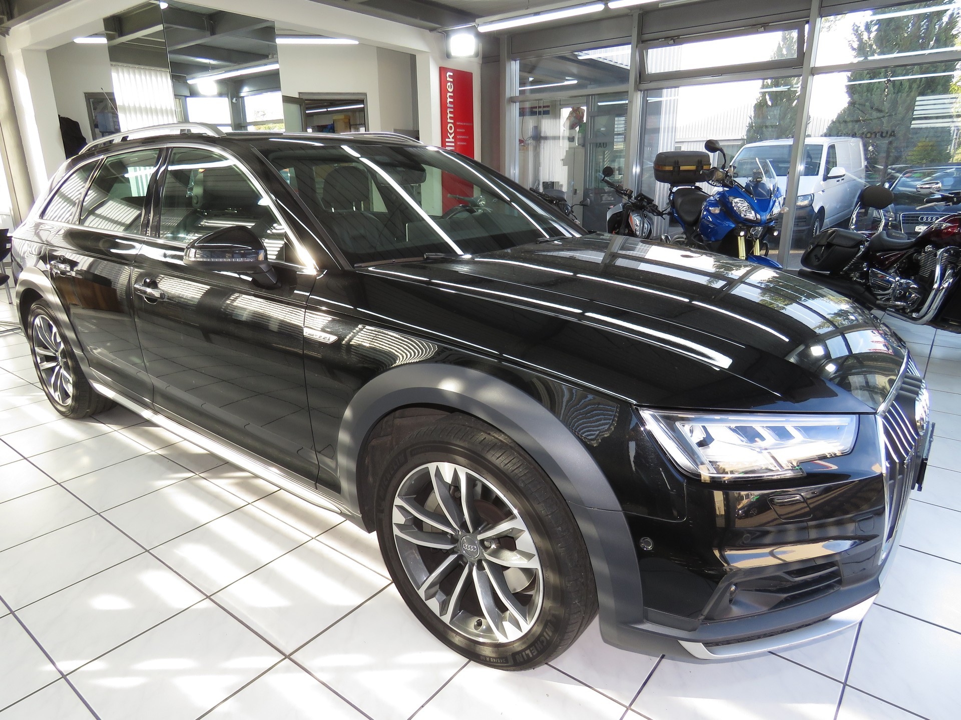 AUDI A4 Allroad 3.0 TDI Quattro tiptronic (Automat) ab Platz, Fixpreis !!!-image-2
