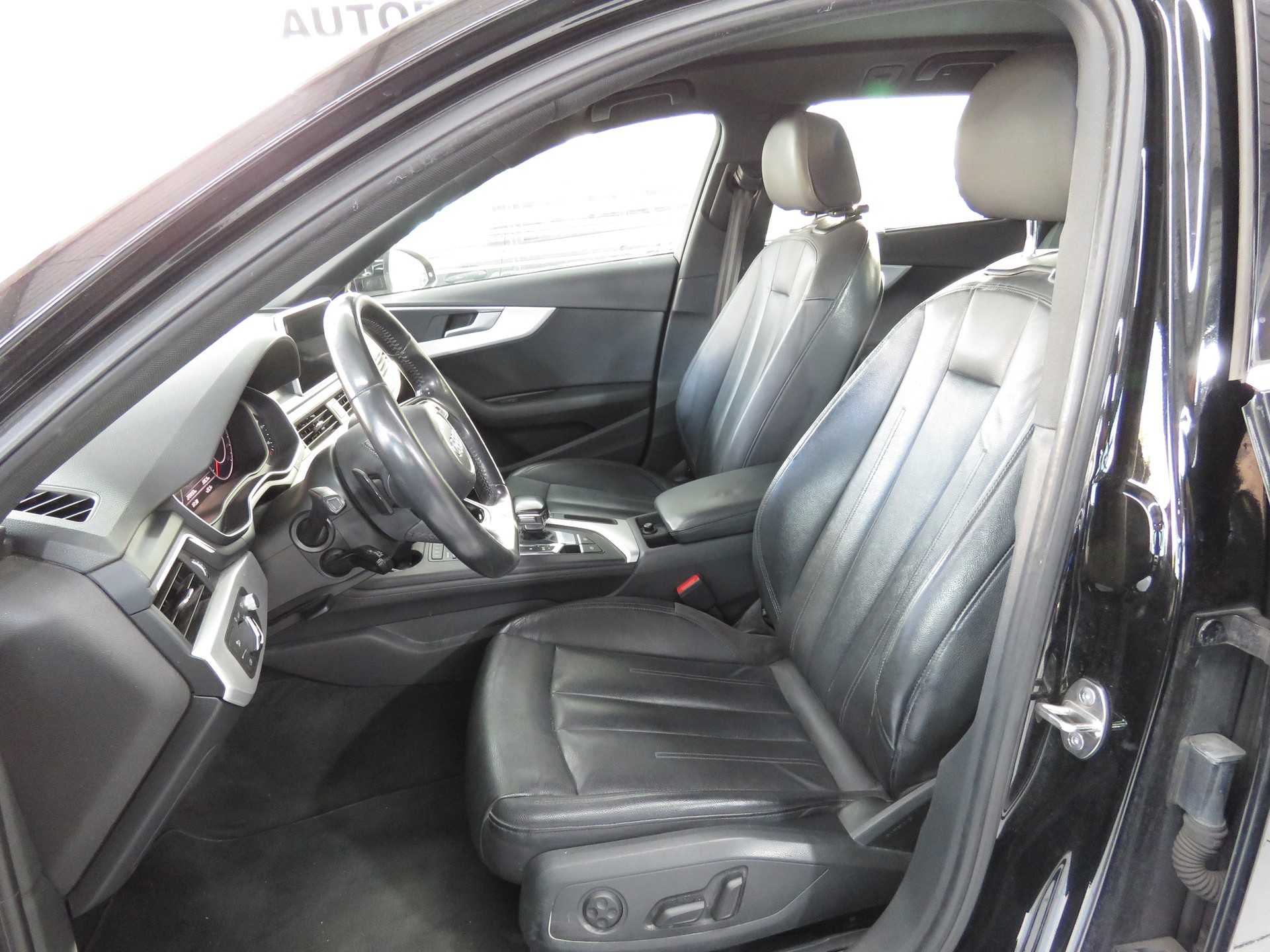 AUDI A4 Allroad 3.0 TDI Quattro tiptronic (Automat) ab Platz, Fixpreis !!!-image-7