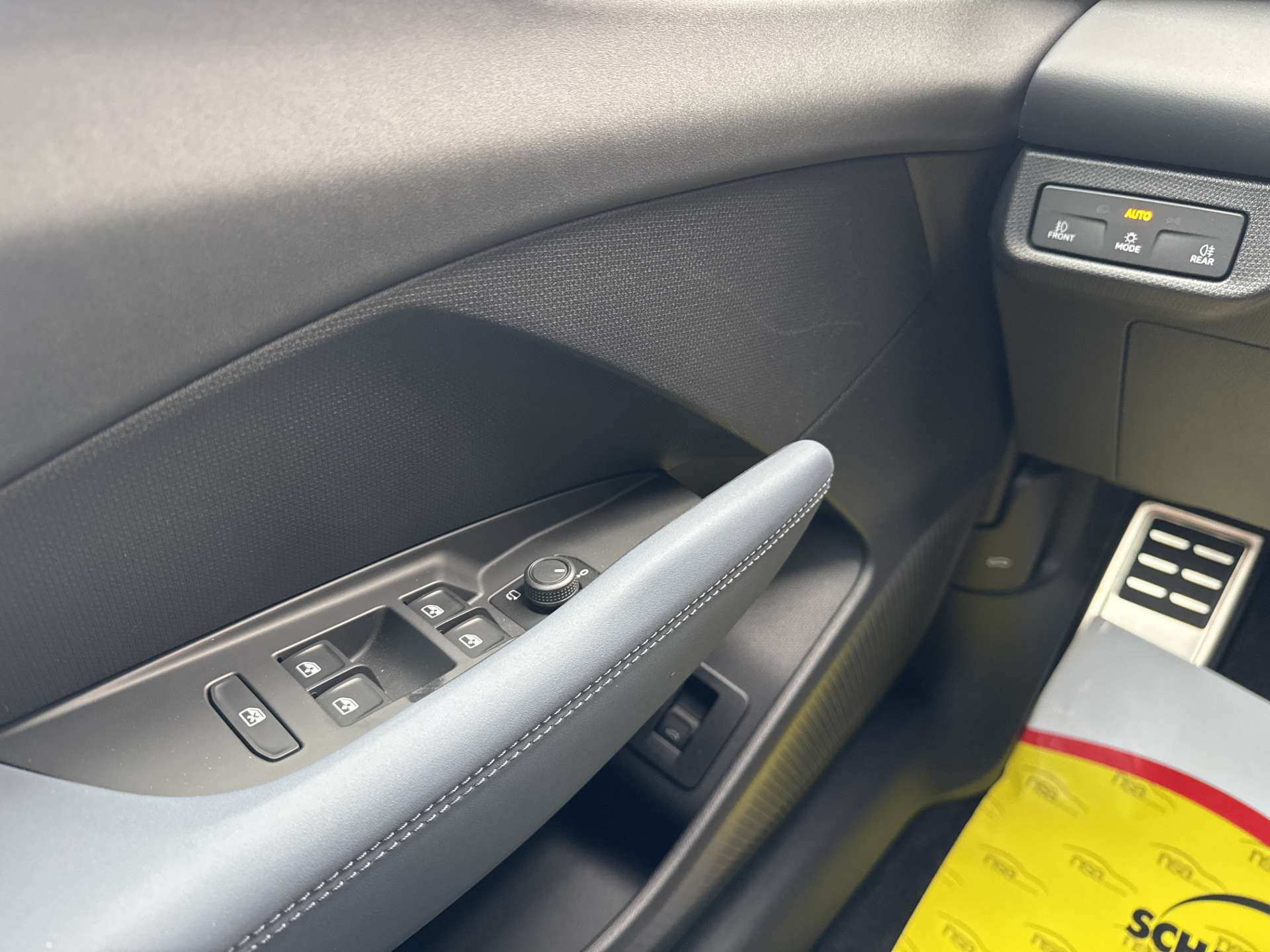 CUPRA Terramar 1.5 eTSi DSG-Automat-image-15