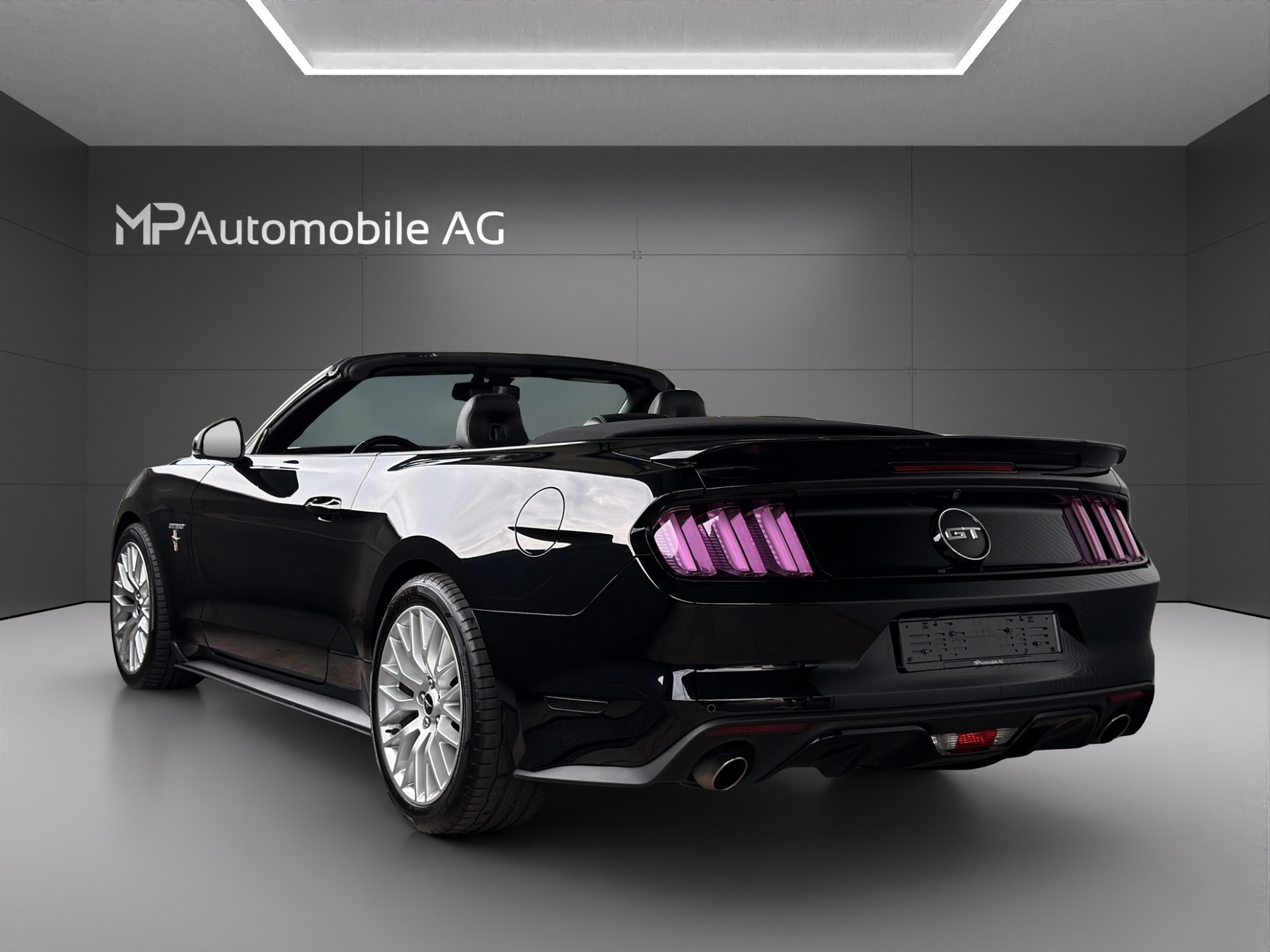 FORD Mustang Convertible 5.0 V8 GT Automat-image-7