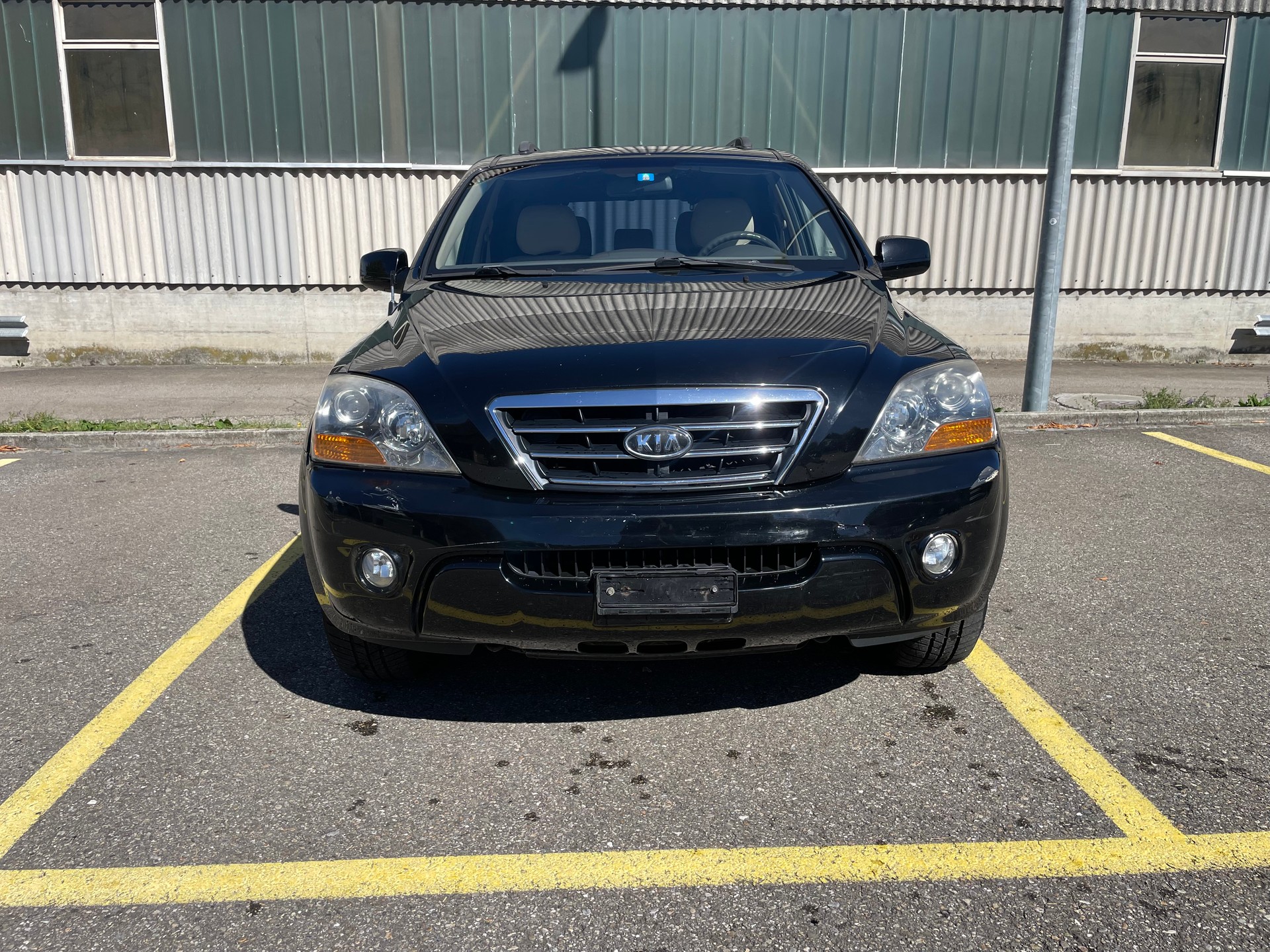 KIA Sorento 2.5 CRDI Trend-image-1