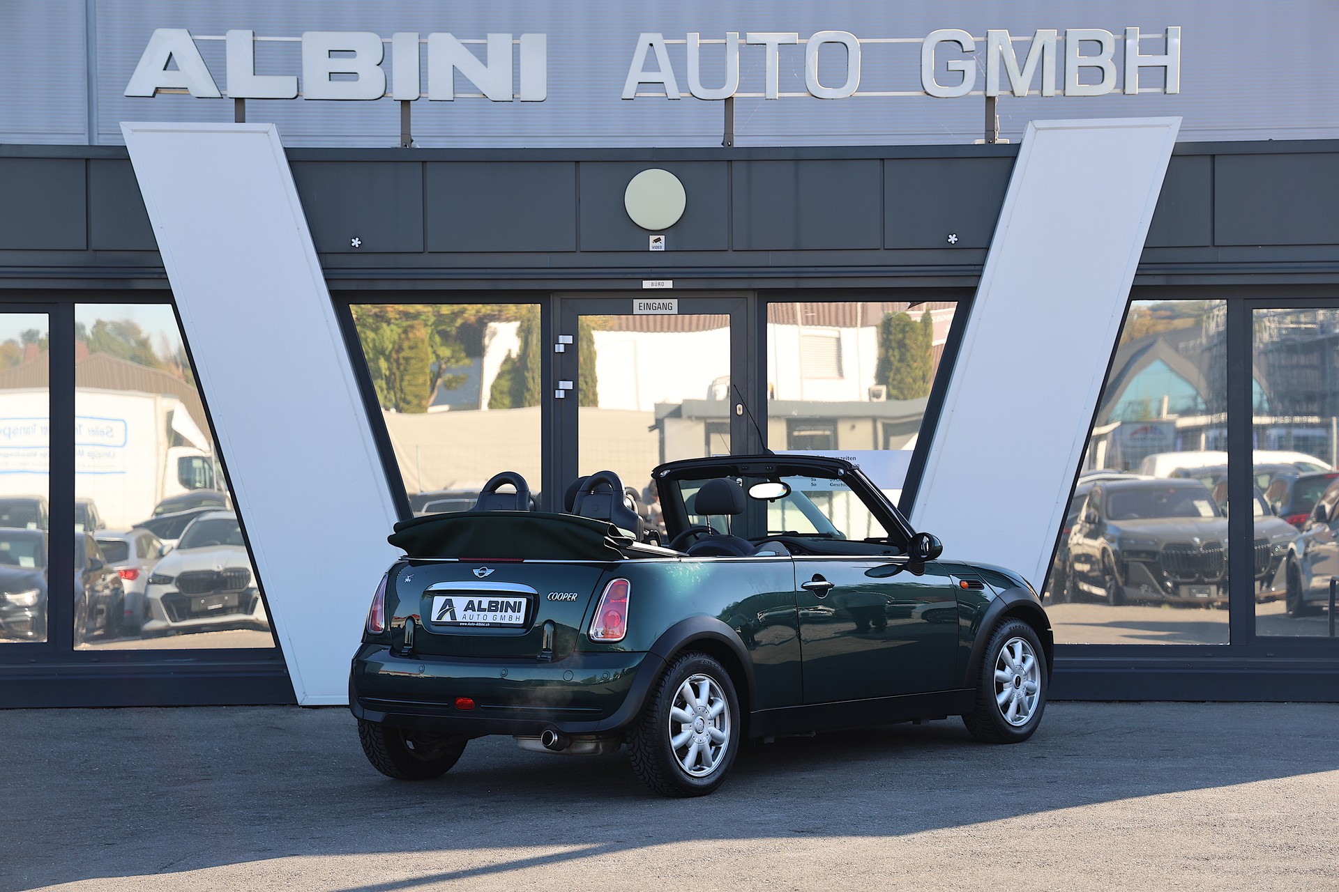 MINI Cabrio R52 1.6i Cooper-image-3