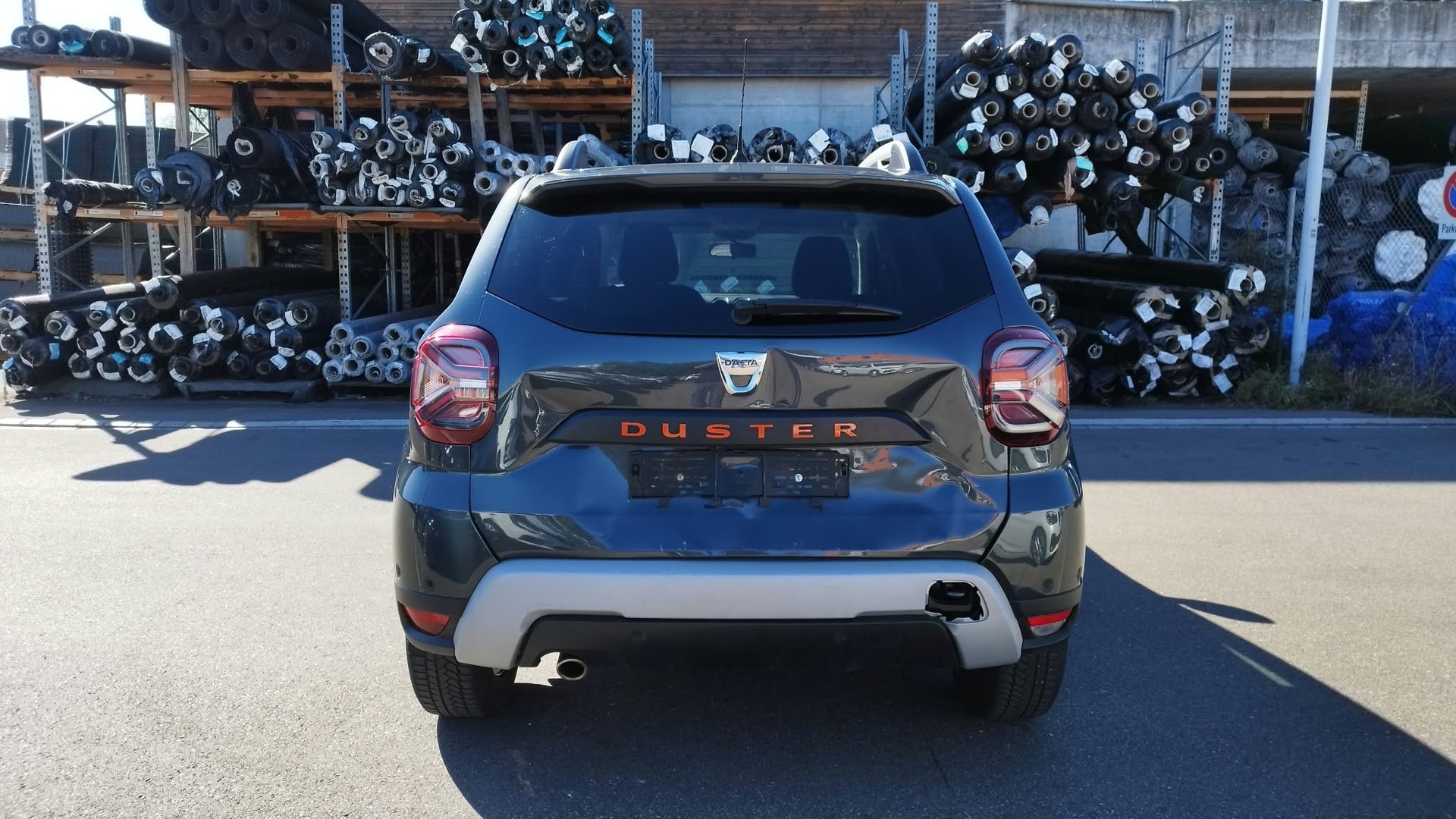 DACIA Duster TCe 150 Extreme EDC 4x2-image-4