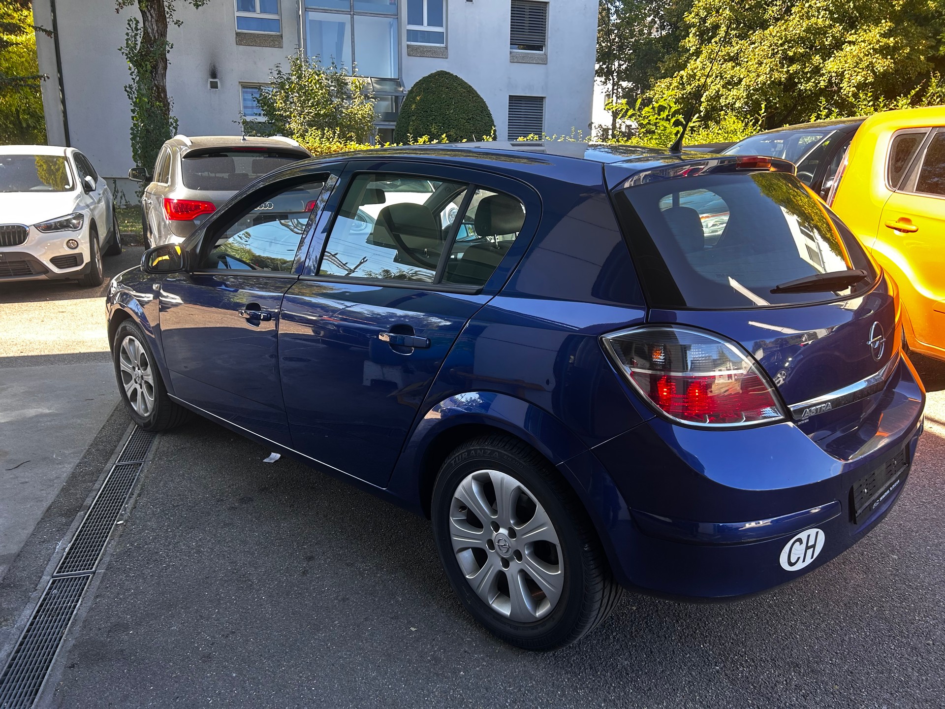 OPEL Astra 1.6i 16V Diamond Easytronic-image-6