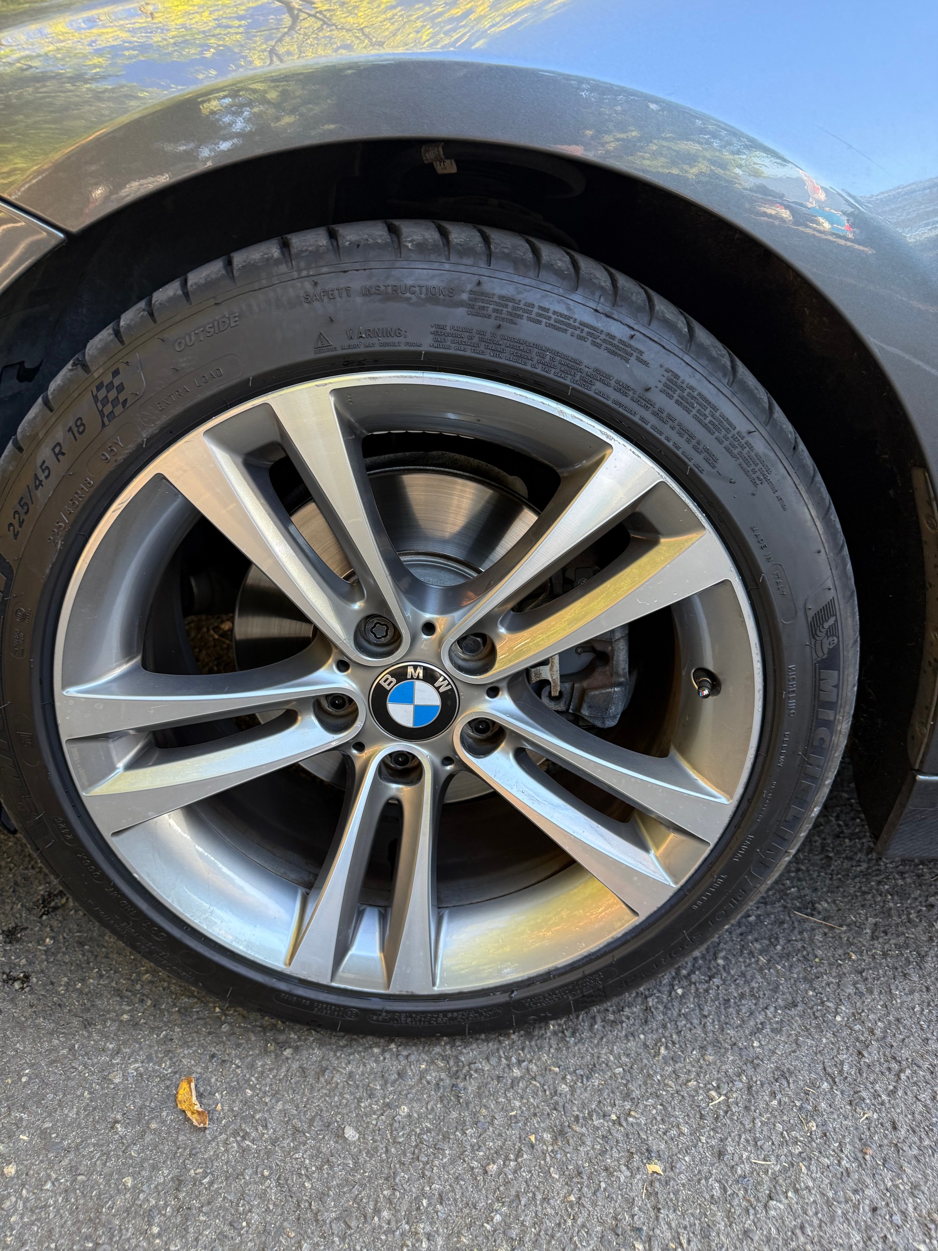 BMW 320d Touring Luxury Line Steptronic-image-13
