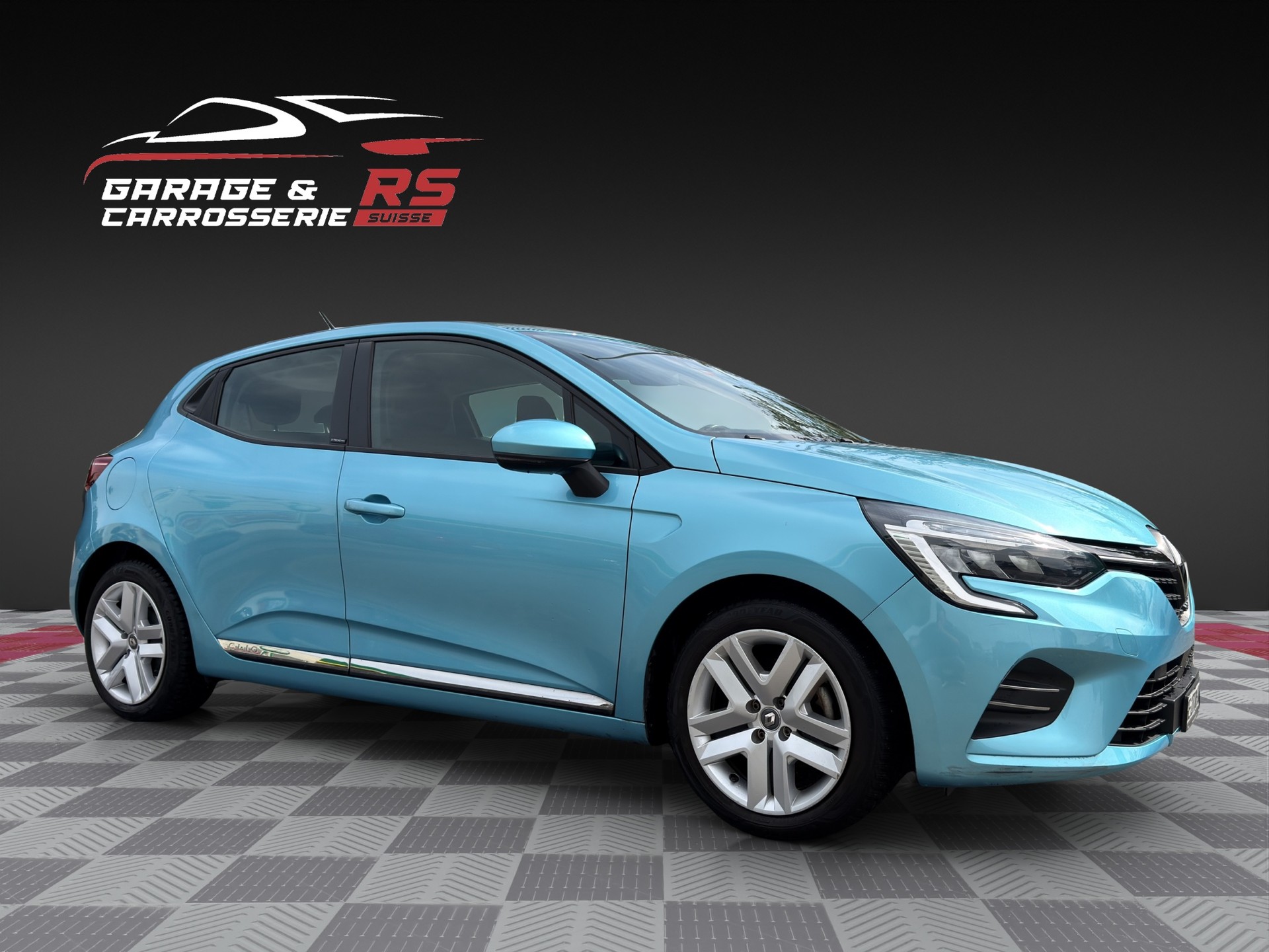 RENAULT Clio 1.6 E-Tech Edition One-image-6