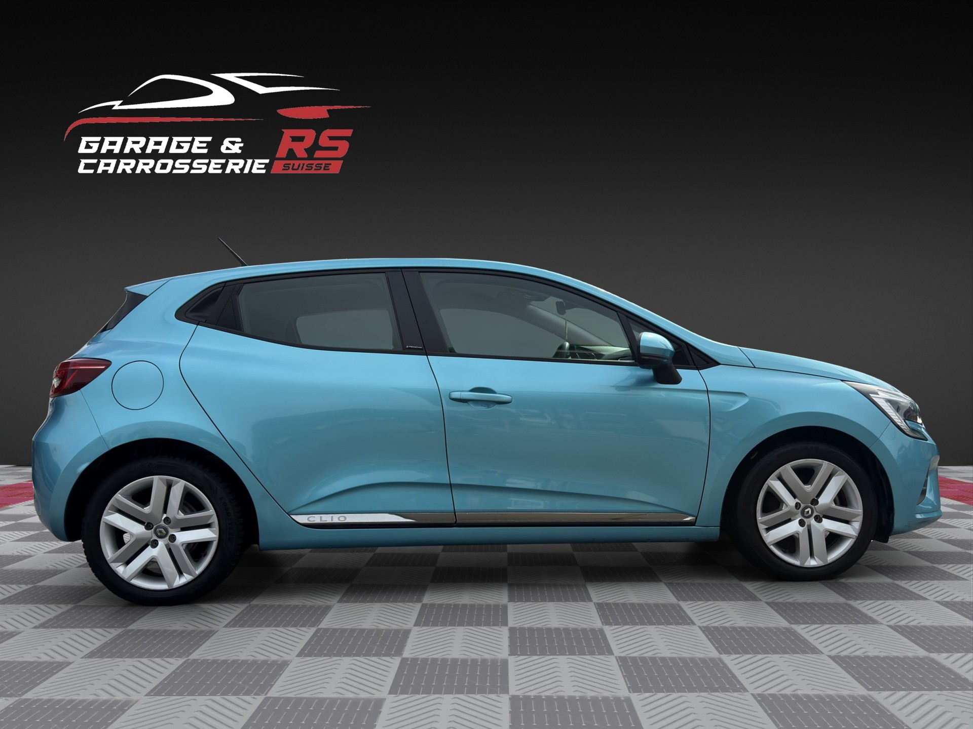 RENAULT Clio 1.6 E-Tech Edition One-image-5