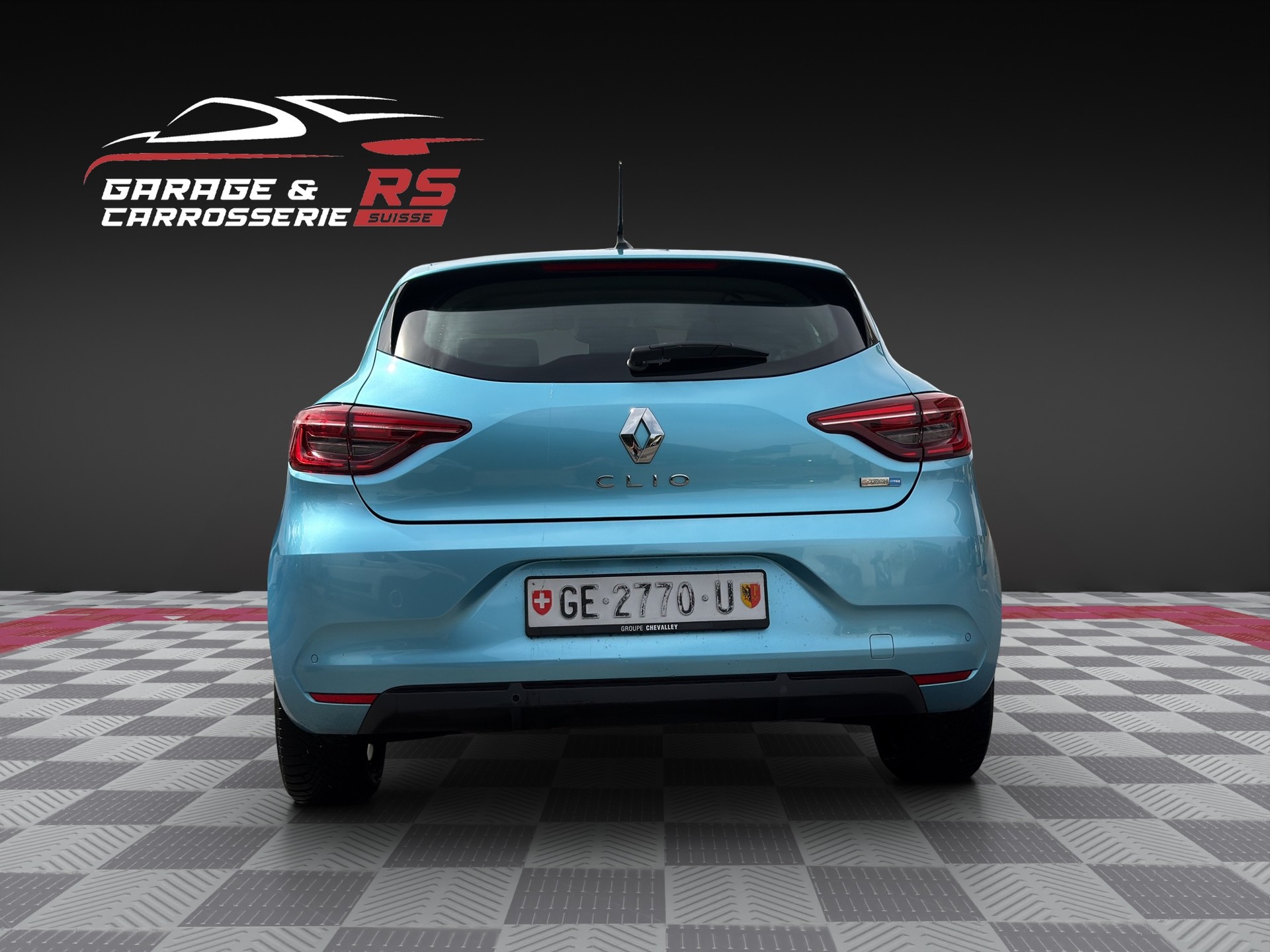 RENAULT Clio 1.6 E-Tech Edition One-image-3