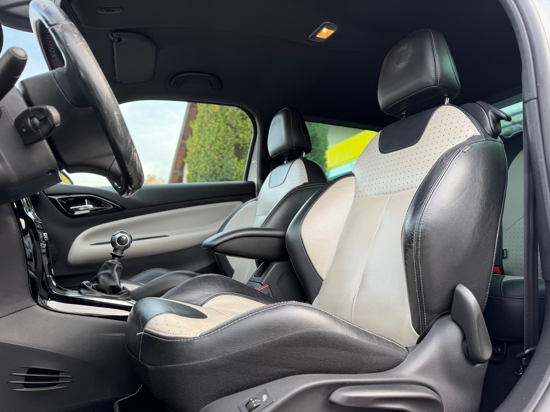 DS AUTOMOBILES DS3 1.6 THP Sport Chic-image-10
