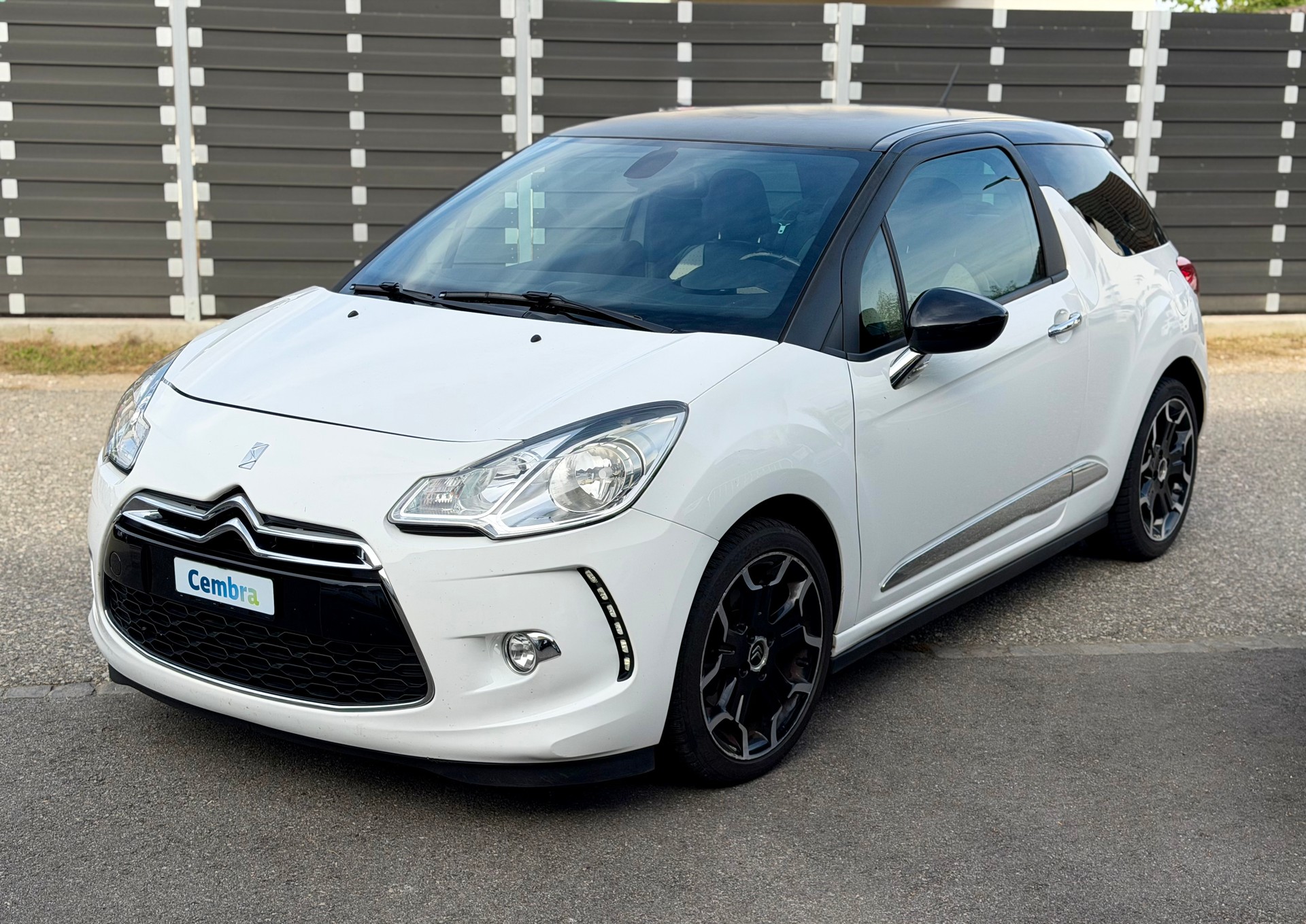 DS AUTOMOBILES DS3 1.6 THP Sport Chic-image-2