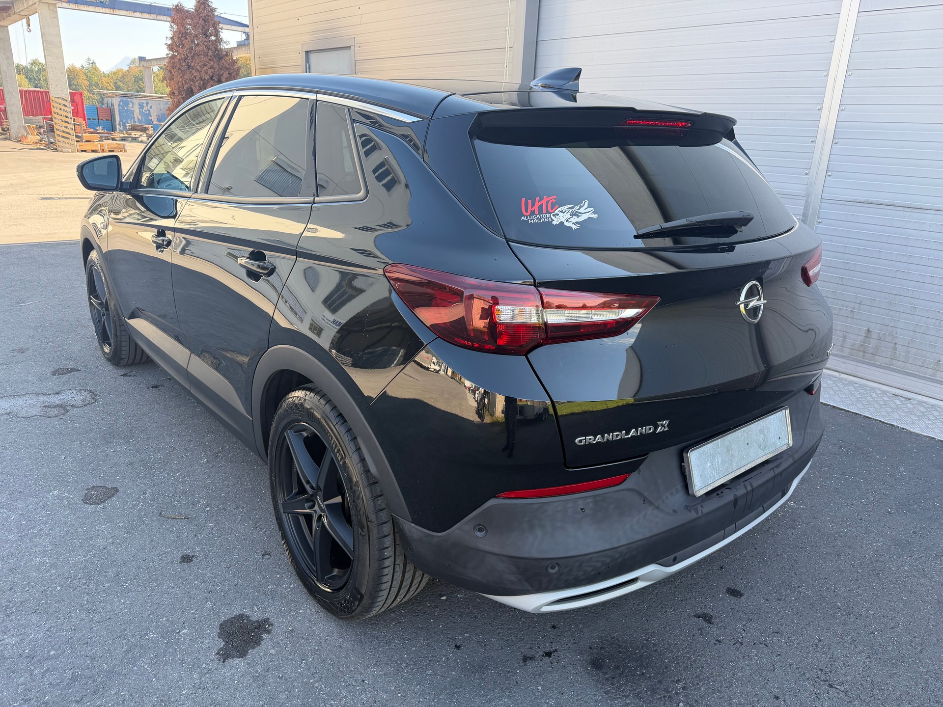 OPEL Grandland X 1.2i TP Ultimate Automatik-image-3