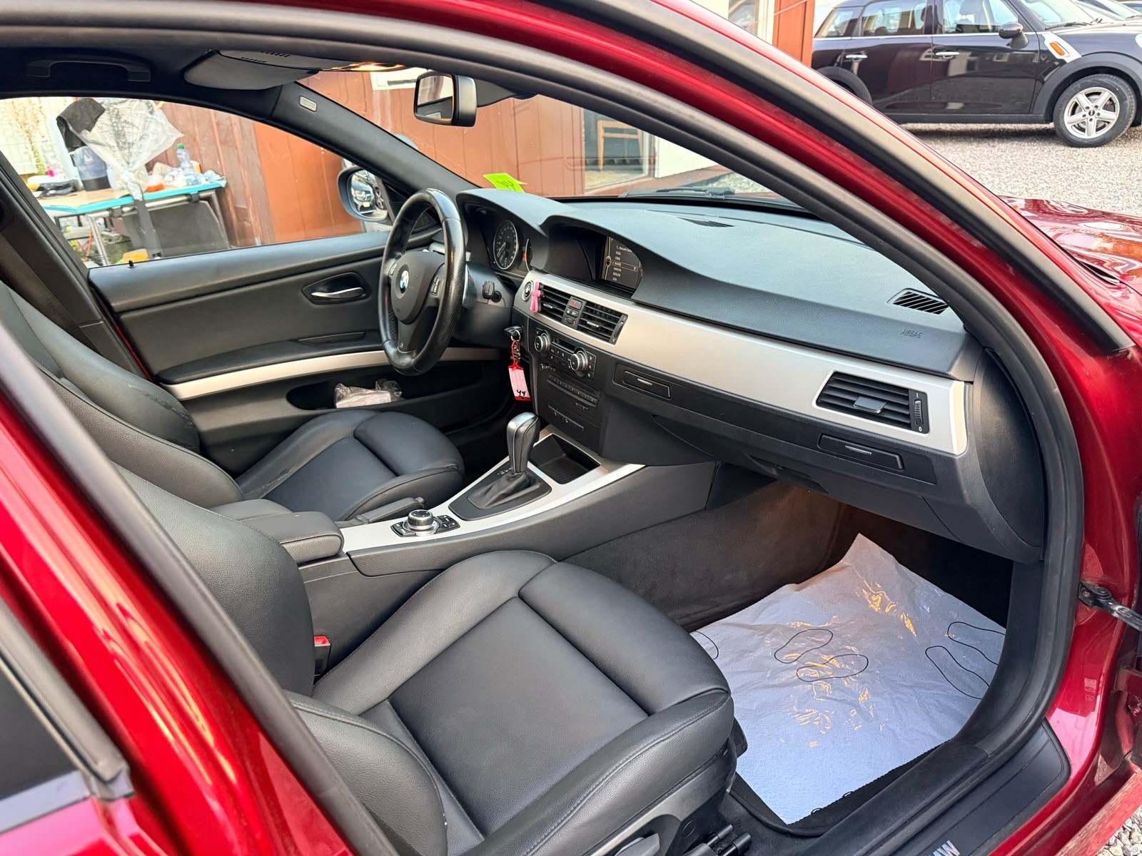 BMW 320d xDrive Touring Steptronic-image-7