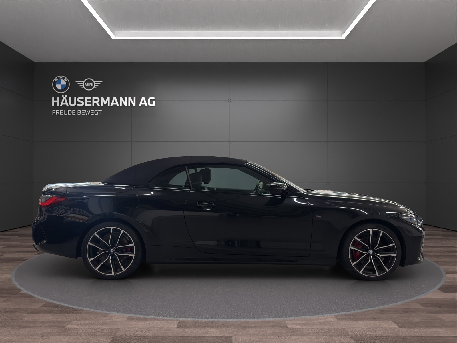 BMW M440i xDrive Cabrio M SPORT-showroom-element-3