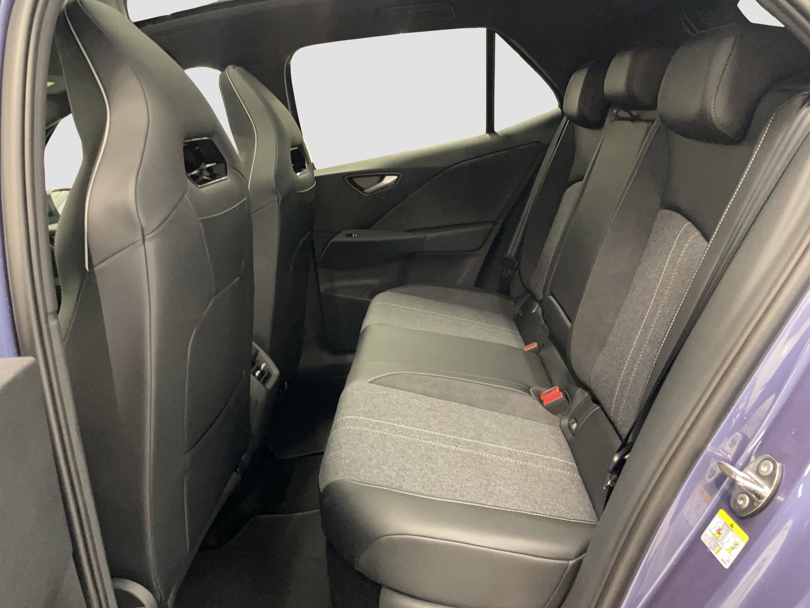 VW ID.3 Neo 58 kWh 190 PS Style-image-12