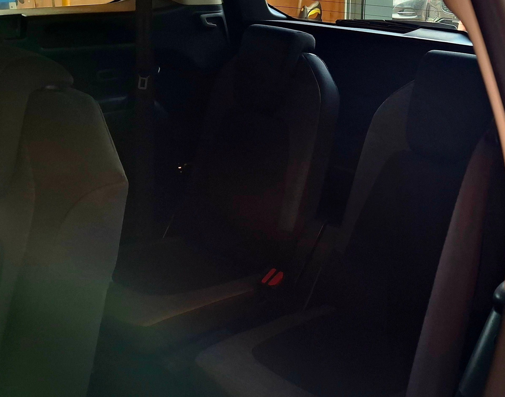 CITROEN Grand C4 Picasso 1.6i 16V THP Feel Edition EAT6-image-8