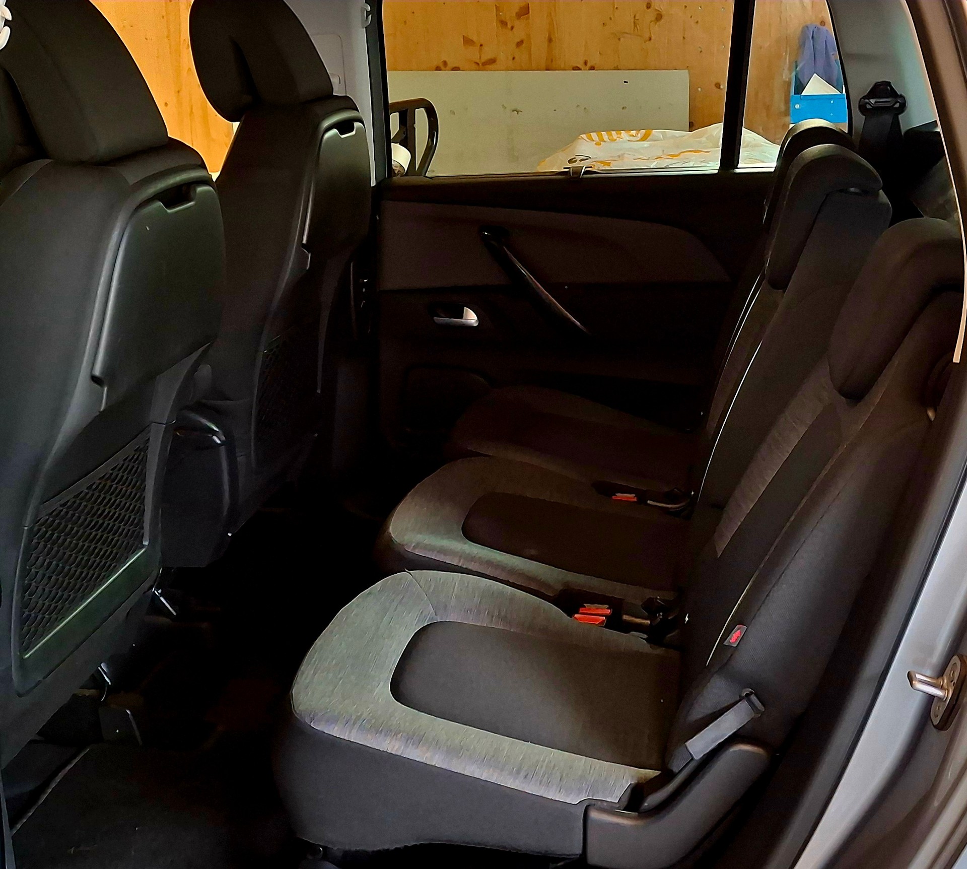 CITROEN Grand C4 Picasso 1.6i 16V THP Feel Edition EAT6-image-7