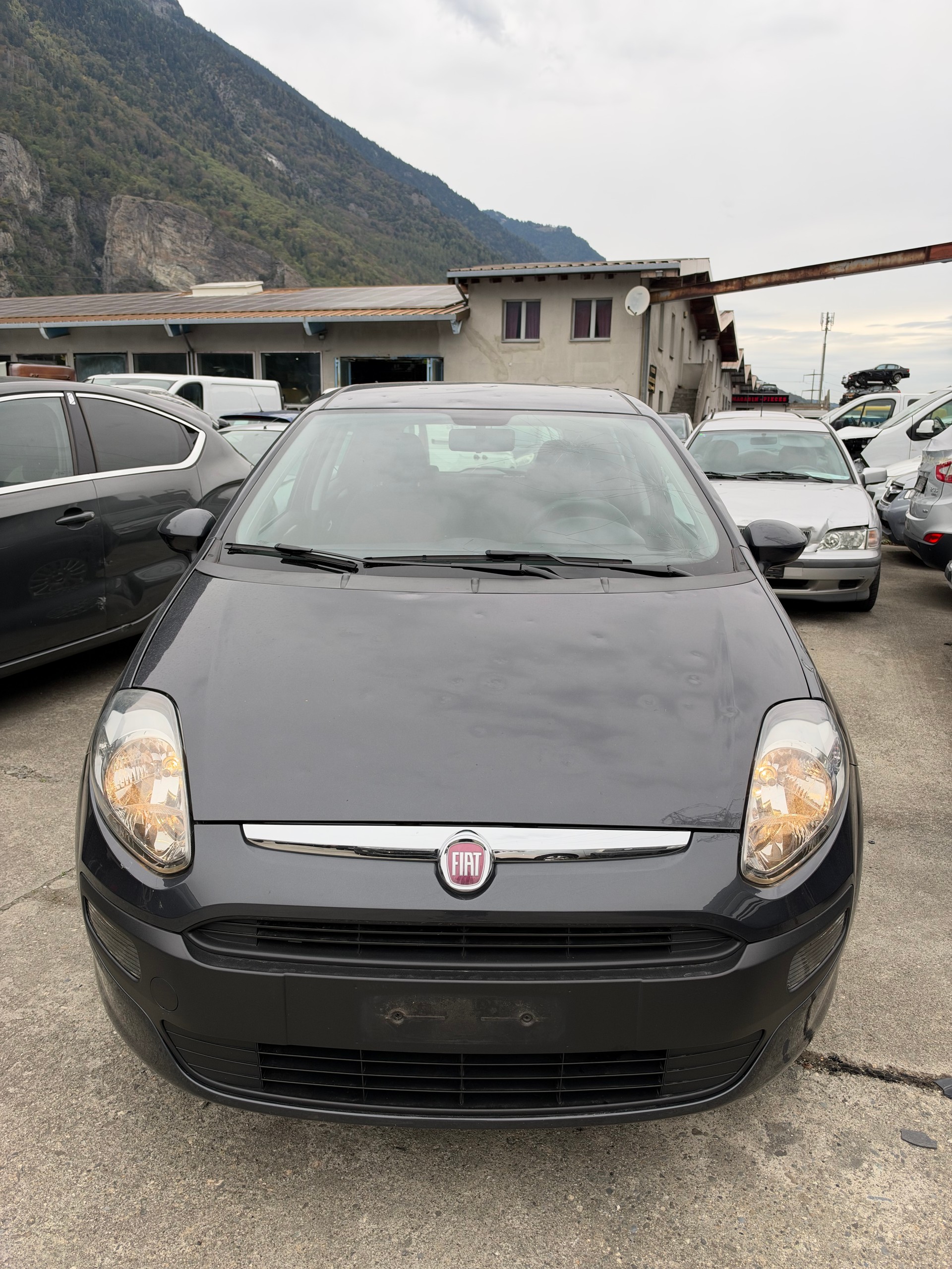 FIAT Punto Evo 1.4 16V Dynamic-image-1
