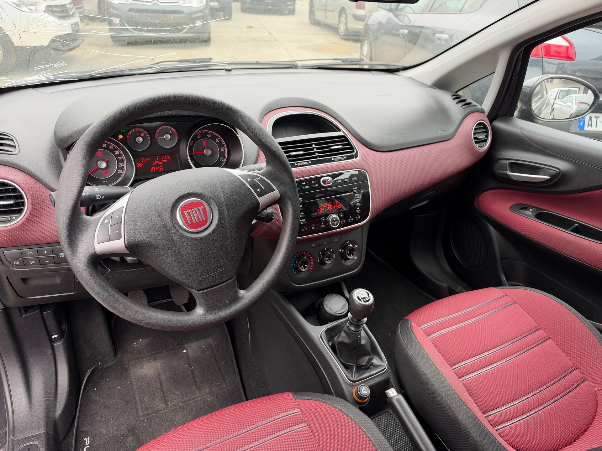 FIAT Punto Evo 1.4 16V Dynamic-image-12