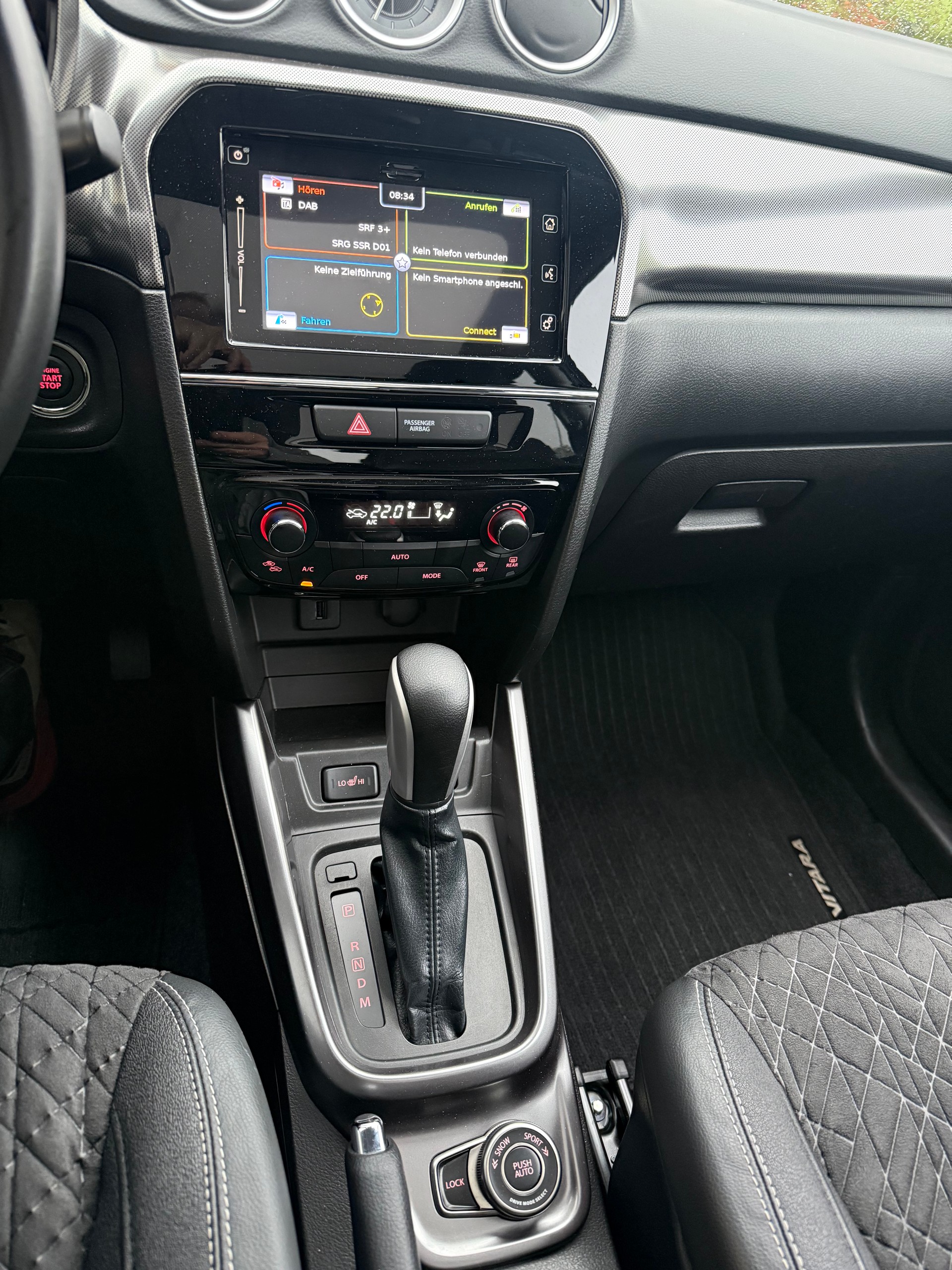 SUZUKI Vitara 1.4 Boosterjet Compact Top Hybrid Automatic-image-8