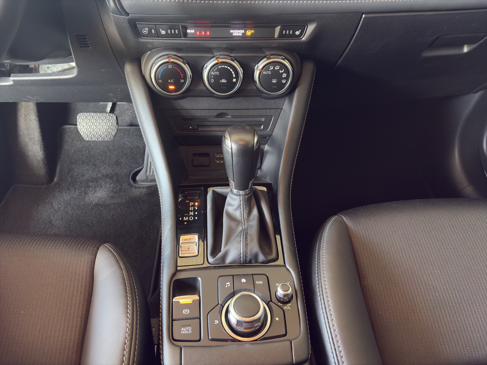 MAZDA CX-3 2.0 REVOLUTION Automat-image-6