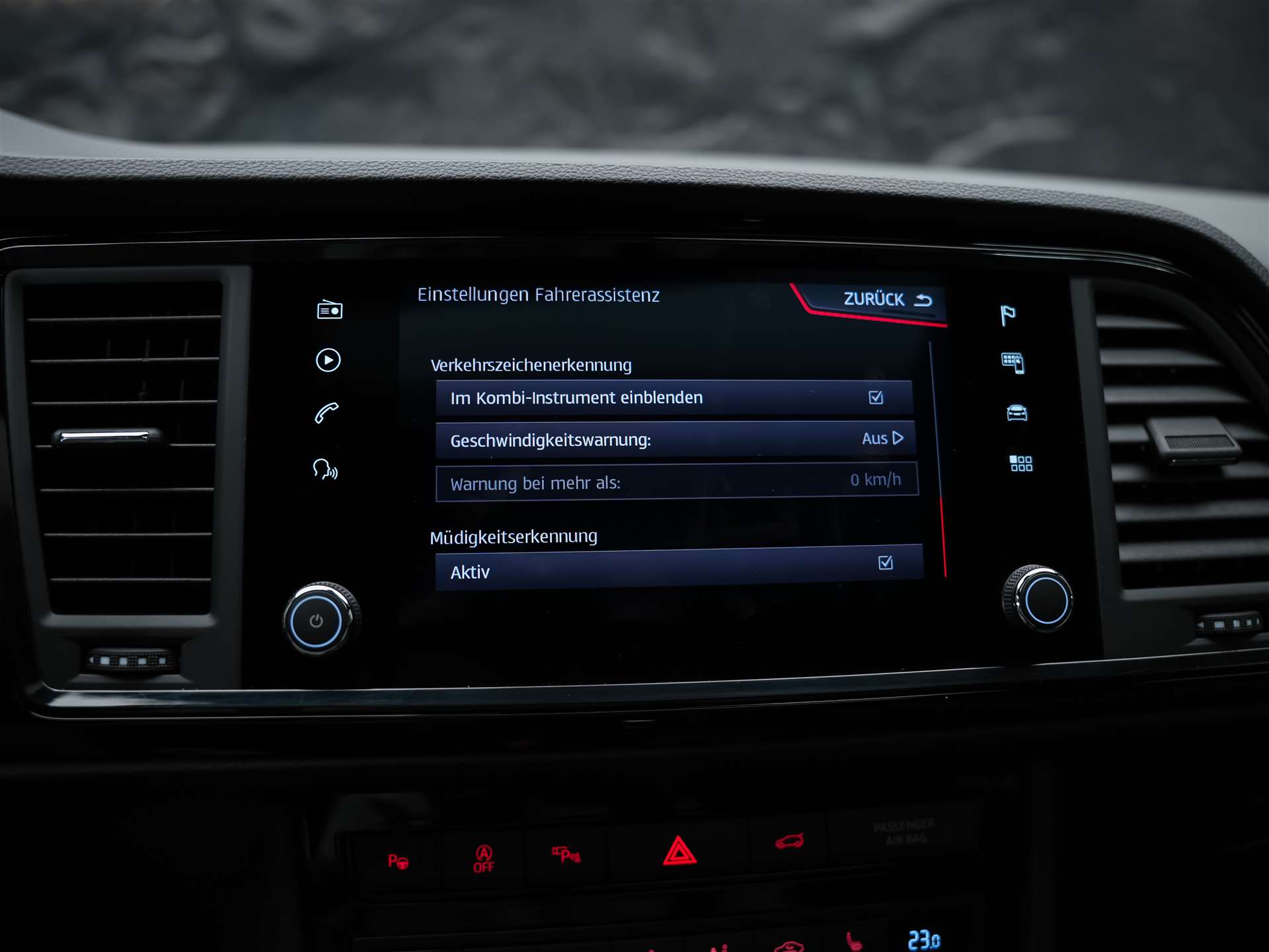 SEAT Cupra Ateca 2.0 TSI 4Drive DSG *Panorama*360° Kamera*Beats*-image-33
