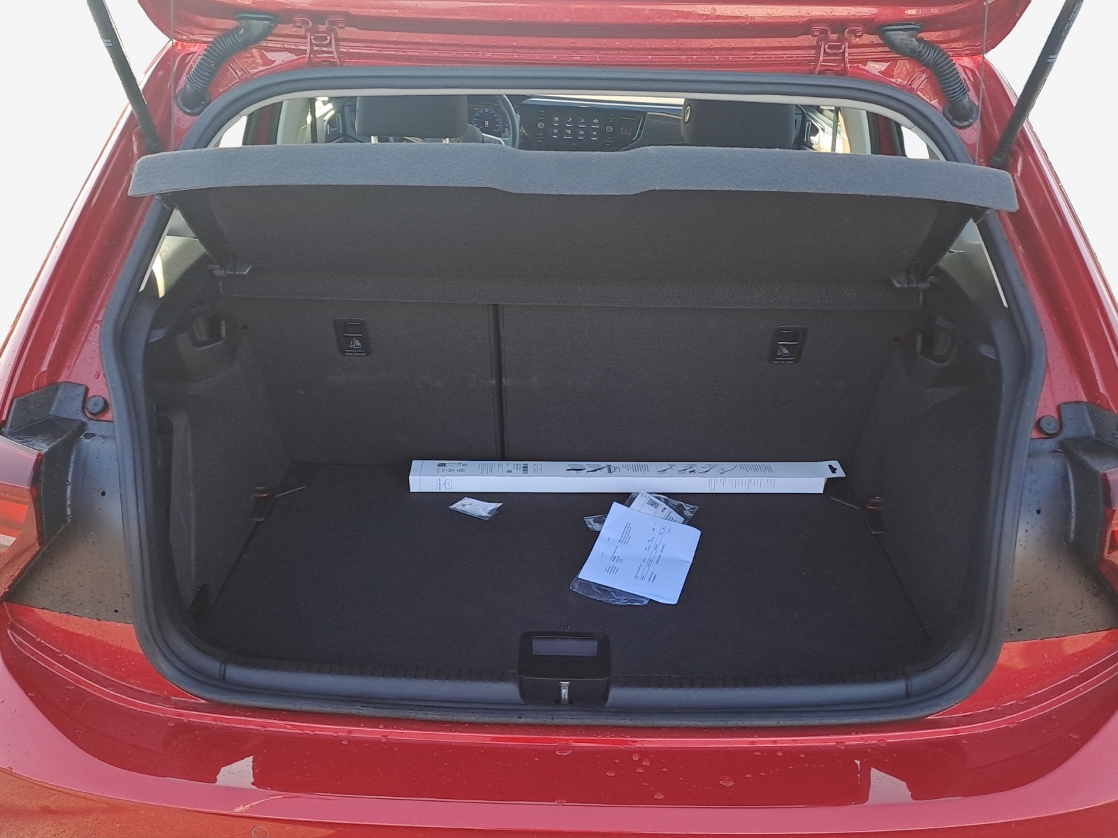 VW Polo 1.0 TSI Life DSG-image-12