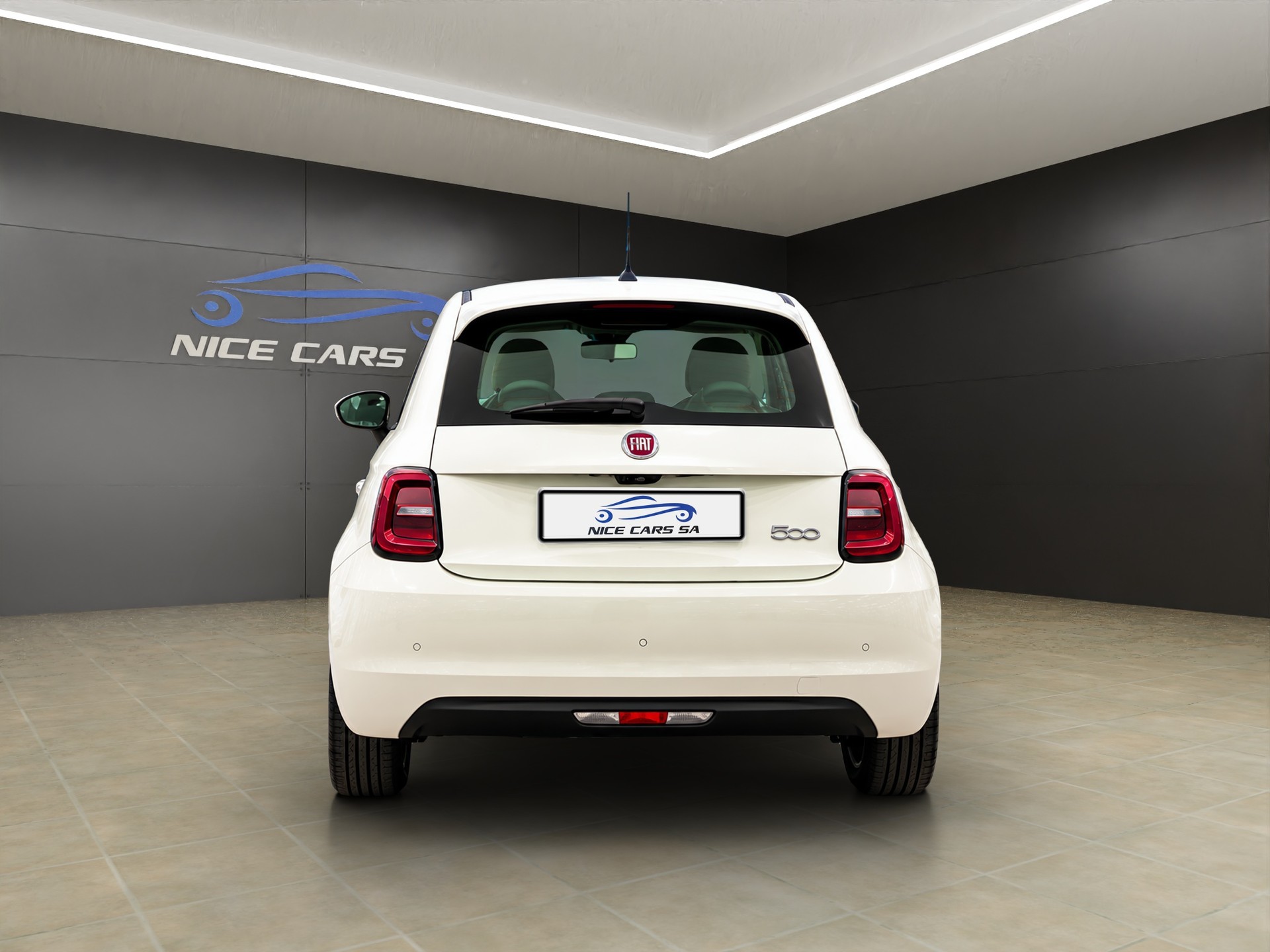 FIAT 500 electric 87kWh Icon-showroom-element-3