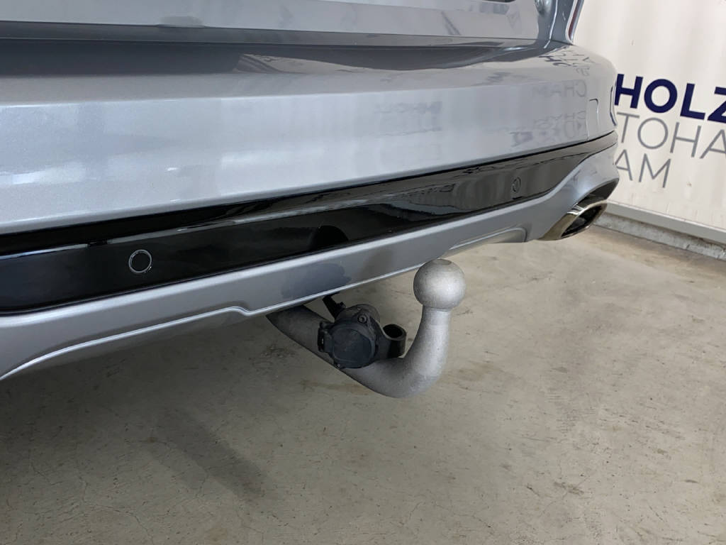 FORD Kuga 2.5 Plug-in Hybrid ST-Line X-image-17