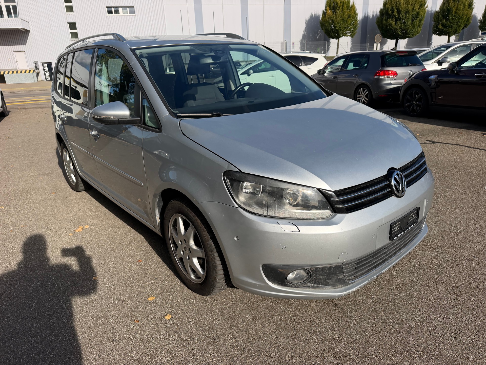 VW Touran 1.4 TSI Highline DSG-image-2