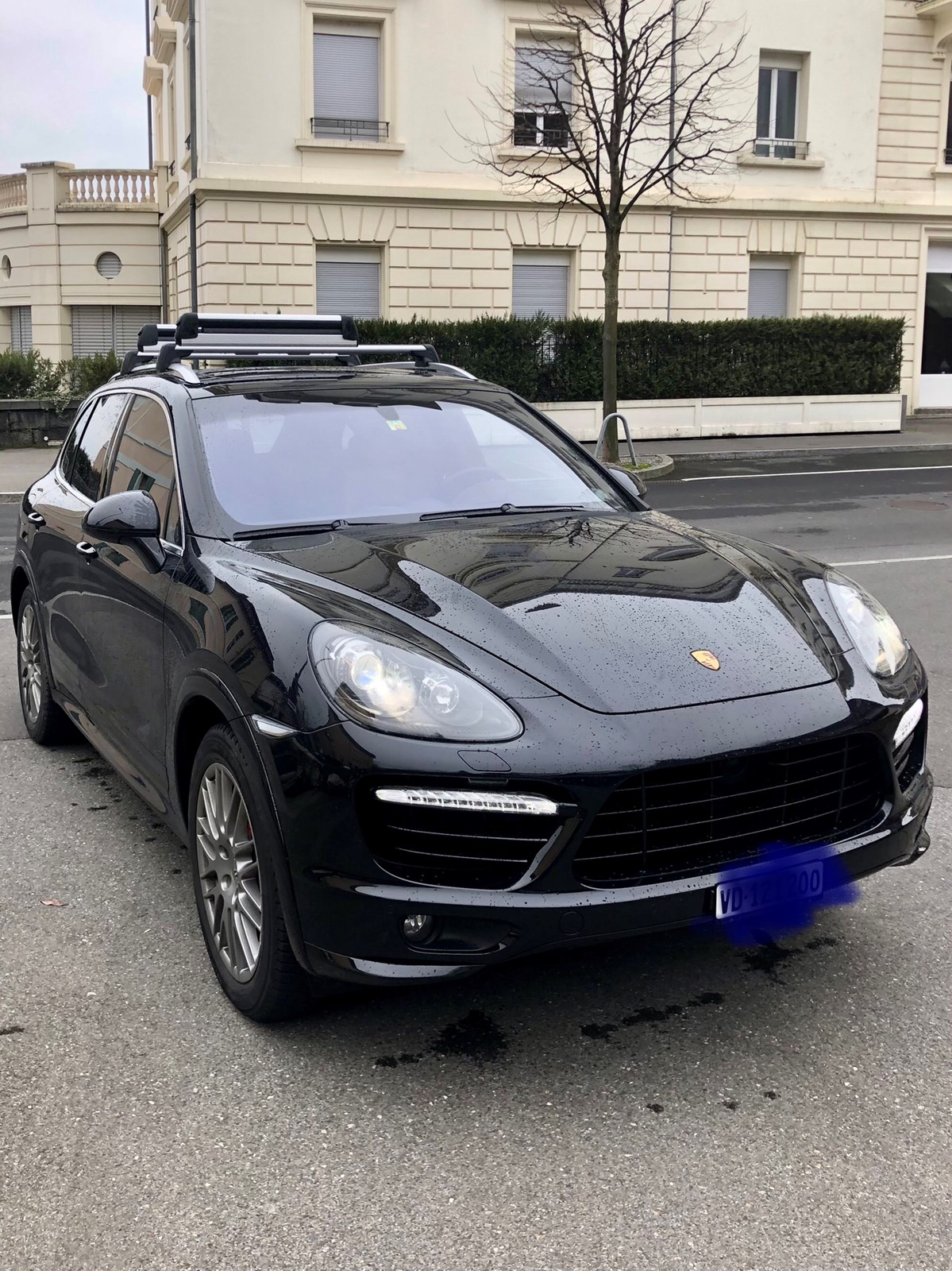 PORSCHE Cayenne Turbo S-image-0