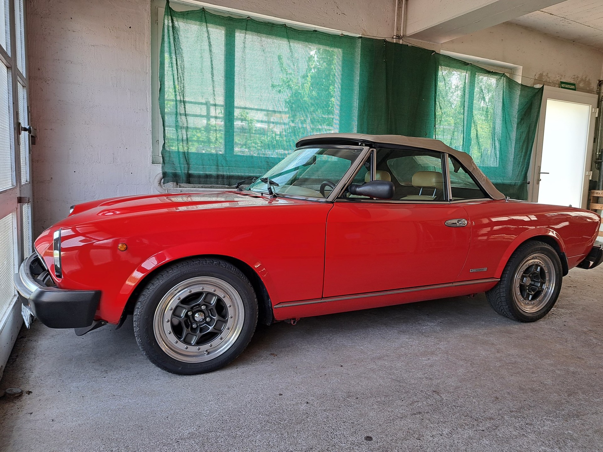 FIAT 124 Spider Pininfarina DS-Spider-image-0