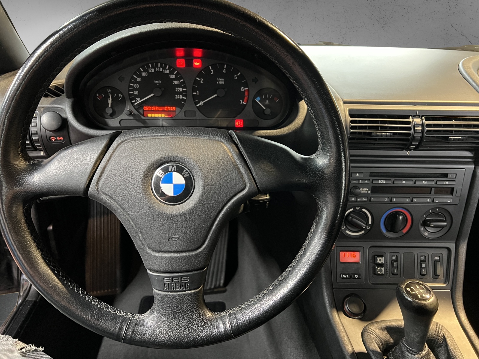 BMW Z3 1.8i Roadster-image-6