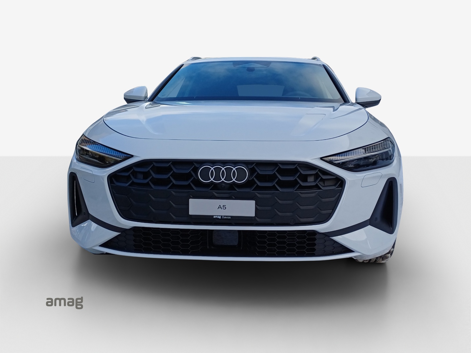 AUDI A5 Avant TDI quattro 150 kW Attraction S tronic-image-6