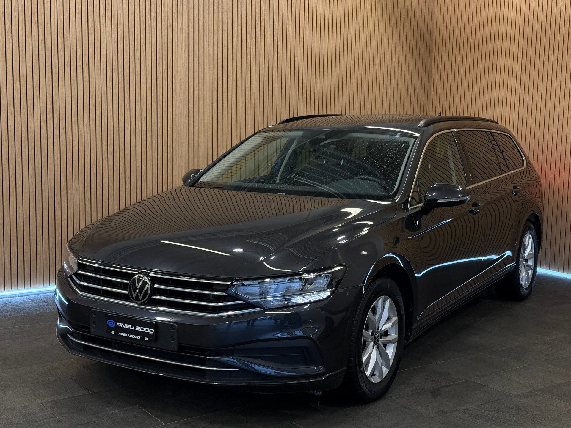 VW Passat Variant 1.5 TSI EVO Business DSG-image-0